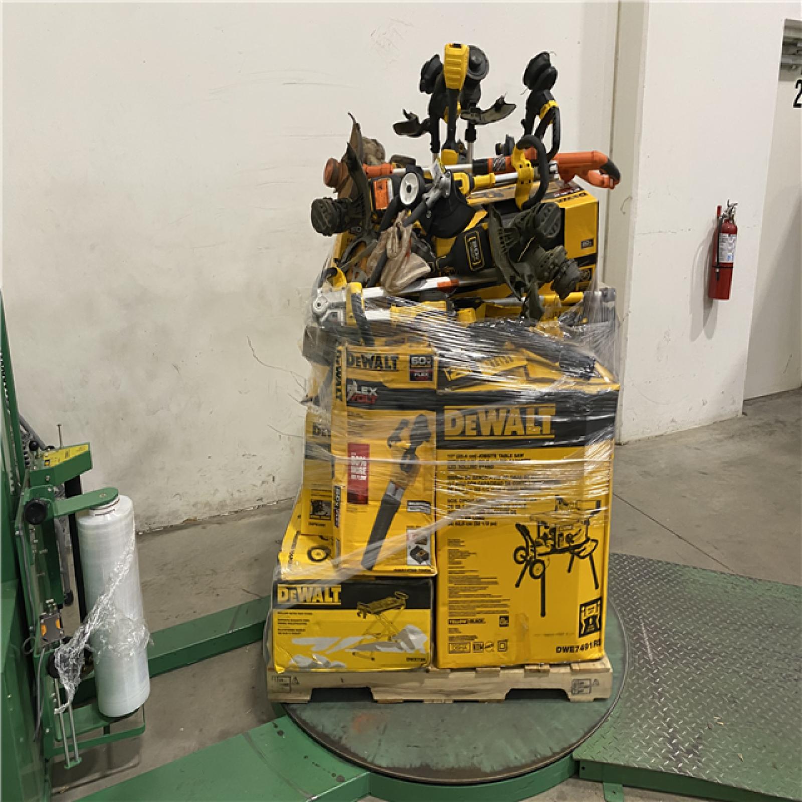 Dallas Location - As-Is DEWALT Tool Pallet