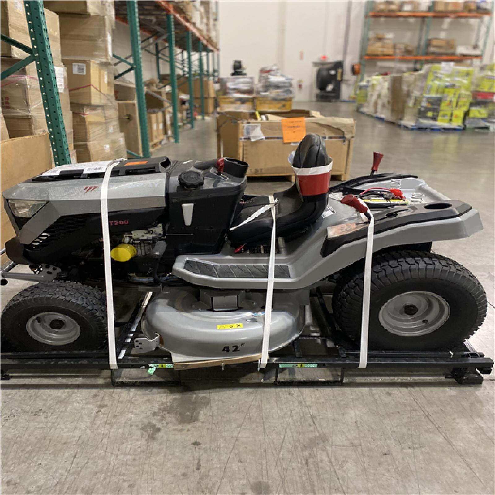 Dallas Location - As-Is Murray MT200 42 in. 19.0 HP 540cc EX1900 Gas Riding Lawn Tractor Mower