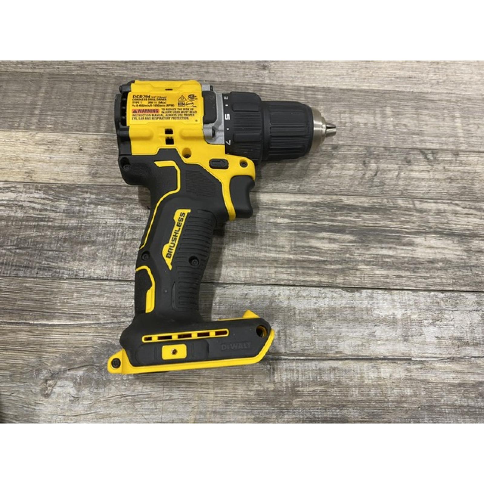 AS-IS DEWALT Atomic 20V Lithium-Ion Cordless Compact 1/2 in. Drill/Driver Kit