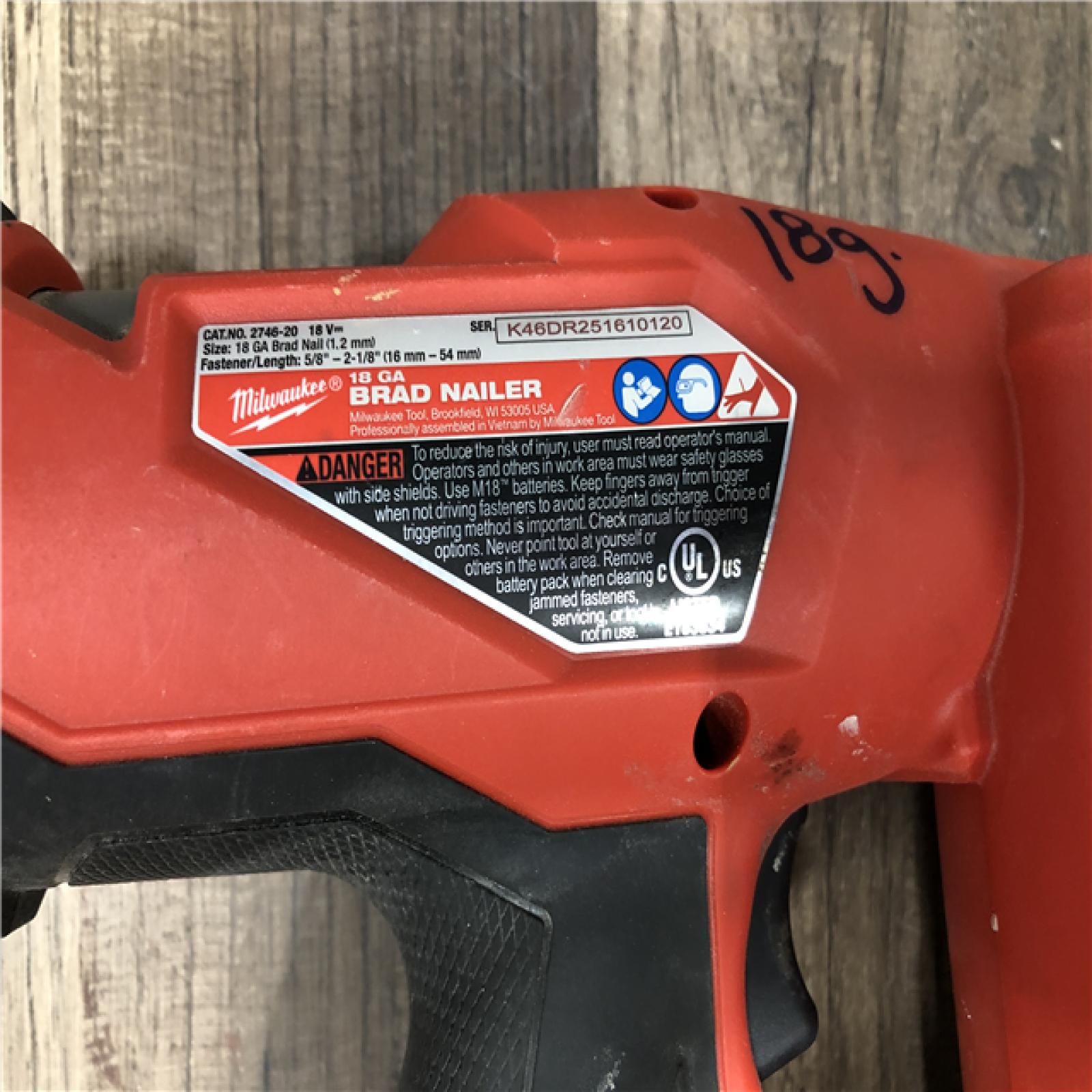 AS-IS Milwaukee FUEL 18-Volt Lithium-Ion Brushless Cordless Gen II 18-Gauge Brad Nailer (Tool-Only)