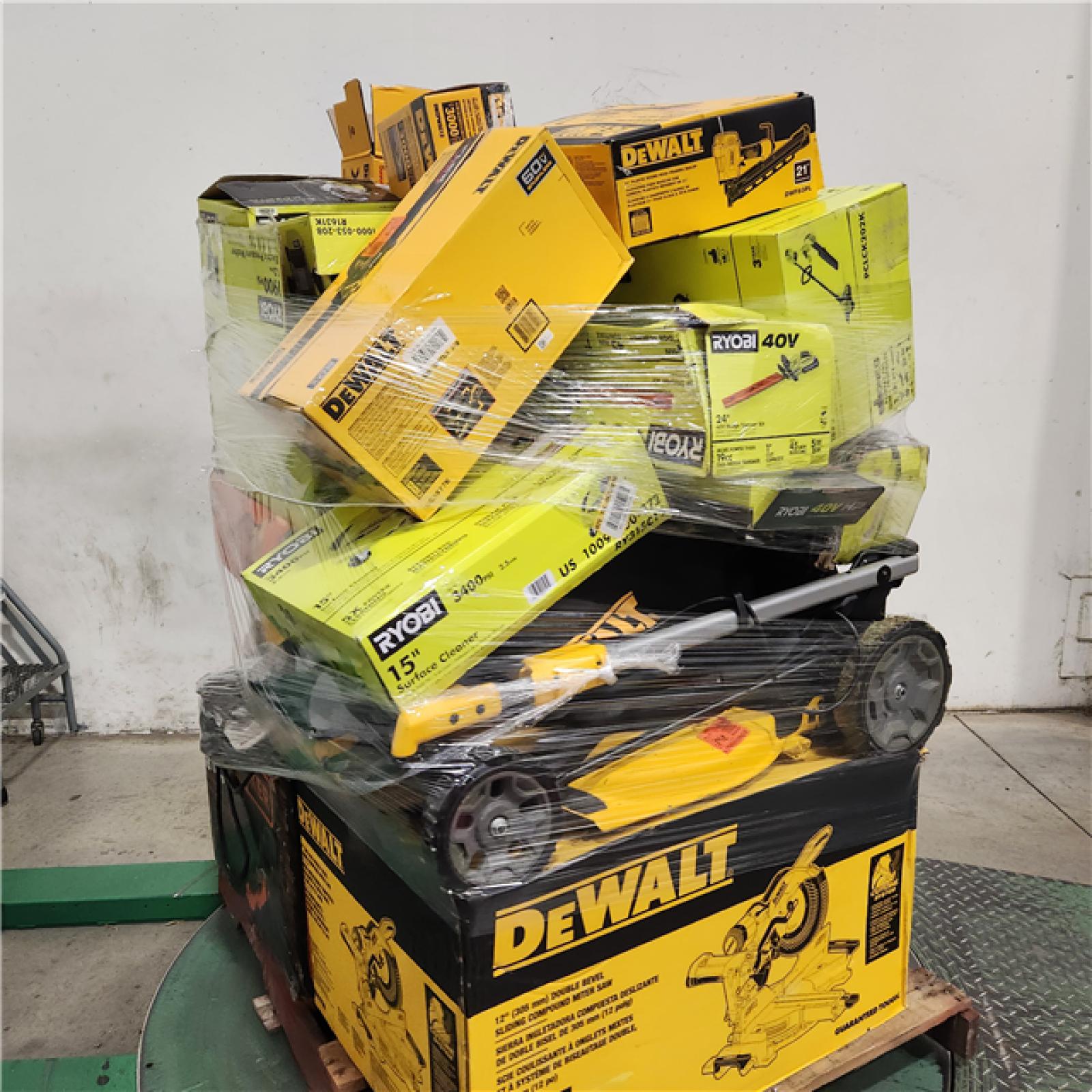 Dallas Location - As-Is Tool Pallet