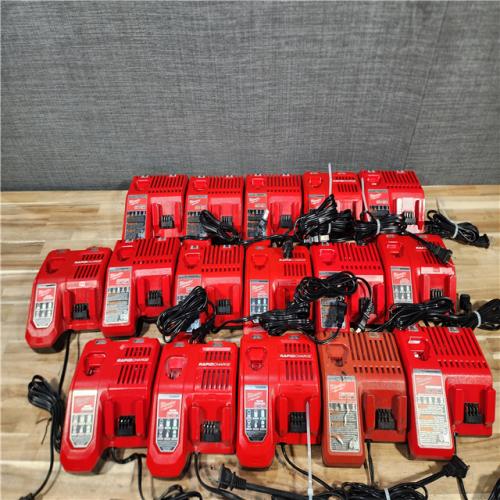 HOUSTON LOCATION - AS-IS MILWAUKEE BATTERY CHARGER PACK QTY - 16