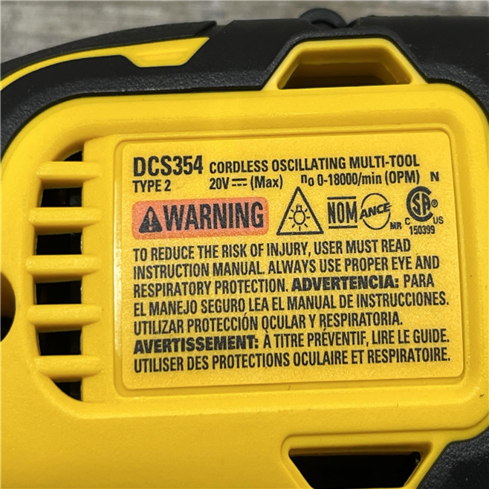 AS-IS DEWALT ATOMIC 20V MAX Cordless Brushless Oscillating Multi Tool Kit