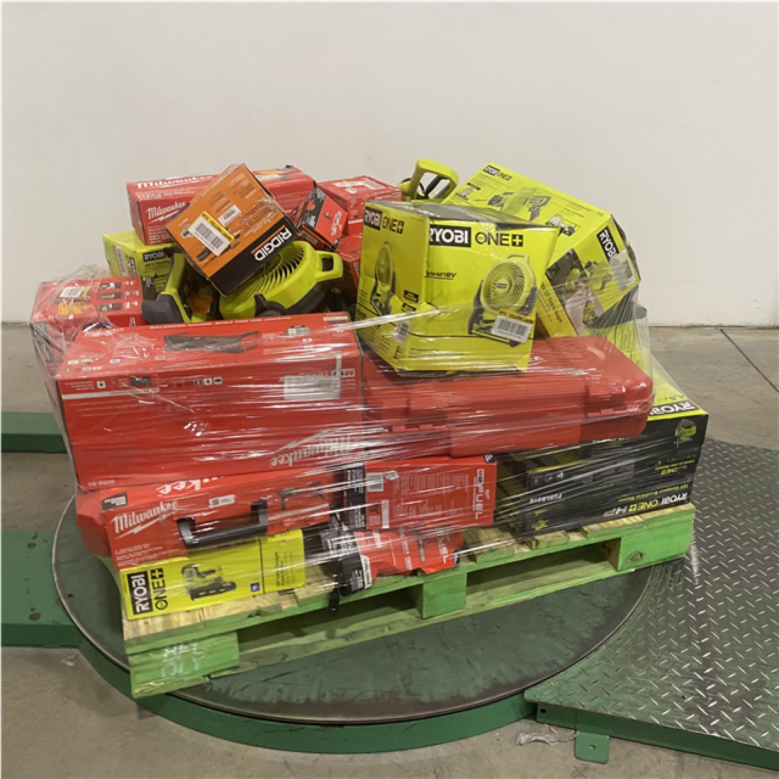Dallas Location - As-Is Tool Pallet