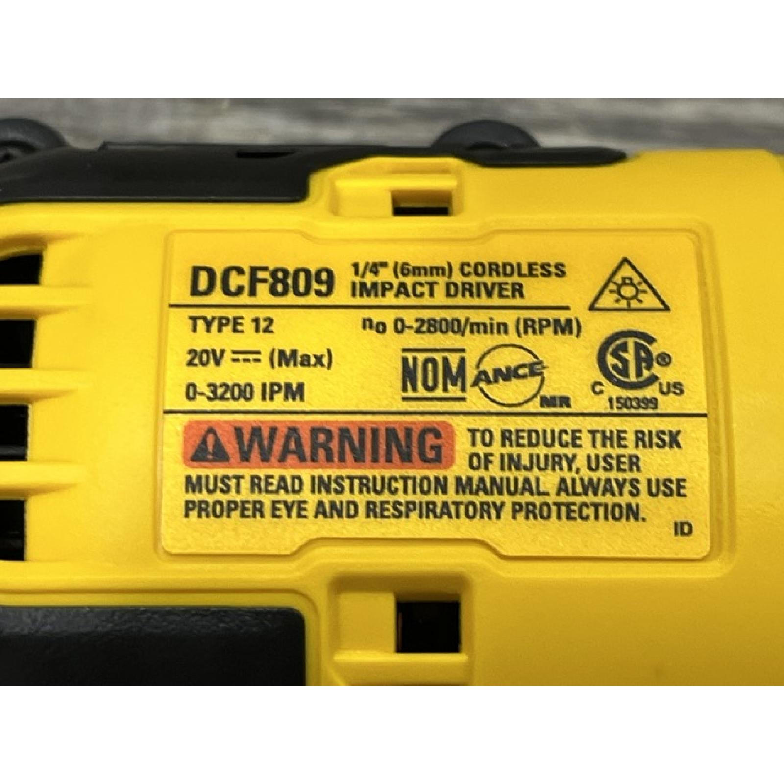 AS-IS DEWALT Atomic 20V Max Lithium-Ion Brushless Cordless Compact 1/4 in. Impact Driver Kit