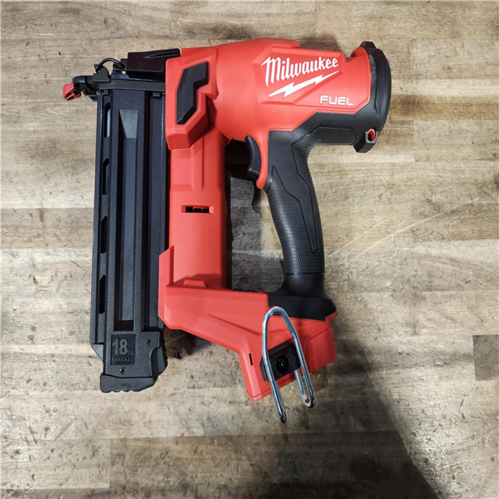 HOUSTON LOCATION - AS-IS (APPEARS LIKE NEW) Milwaukee FUEL 18-Volt Lithium-Ion Brushless Cordless Gen II 18-Gauge Brad Nailer (Tool-Only)