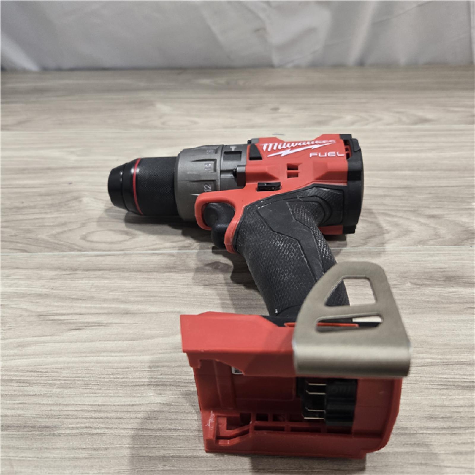 AS-IS Milwaukee 2904-20 12V 1/2  Hammer Drill/ Driver