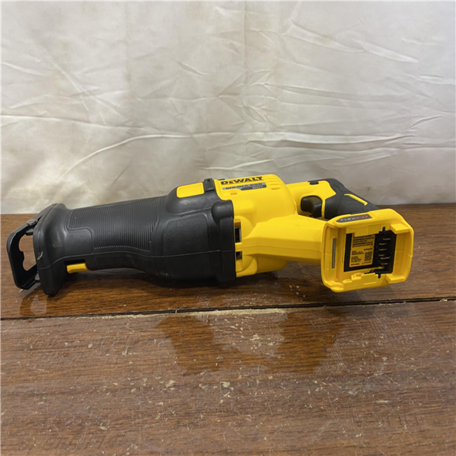 AS-IS DeWalt DCS389B FLEXVOLT 60V MAX Cordless Brushless Reciprocating Saw (Tool-Only)