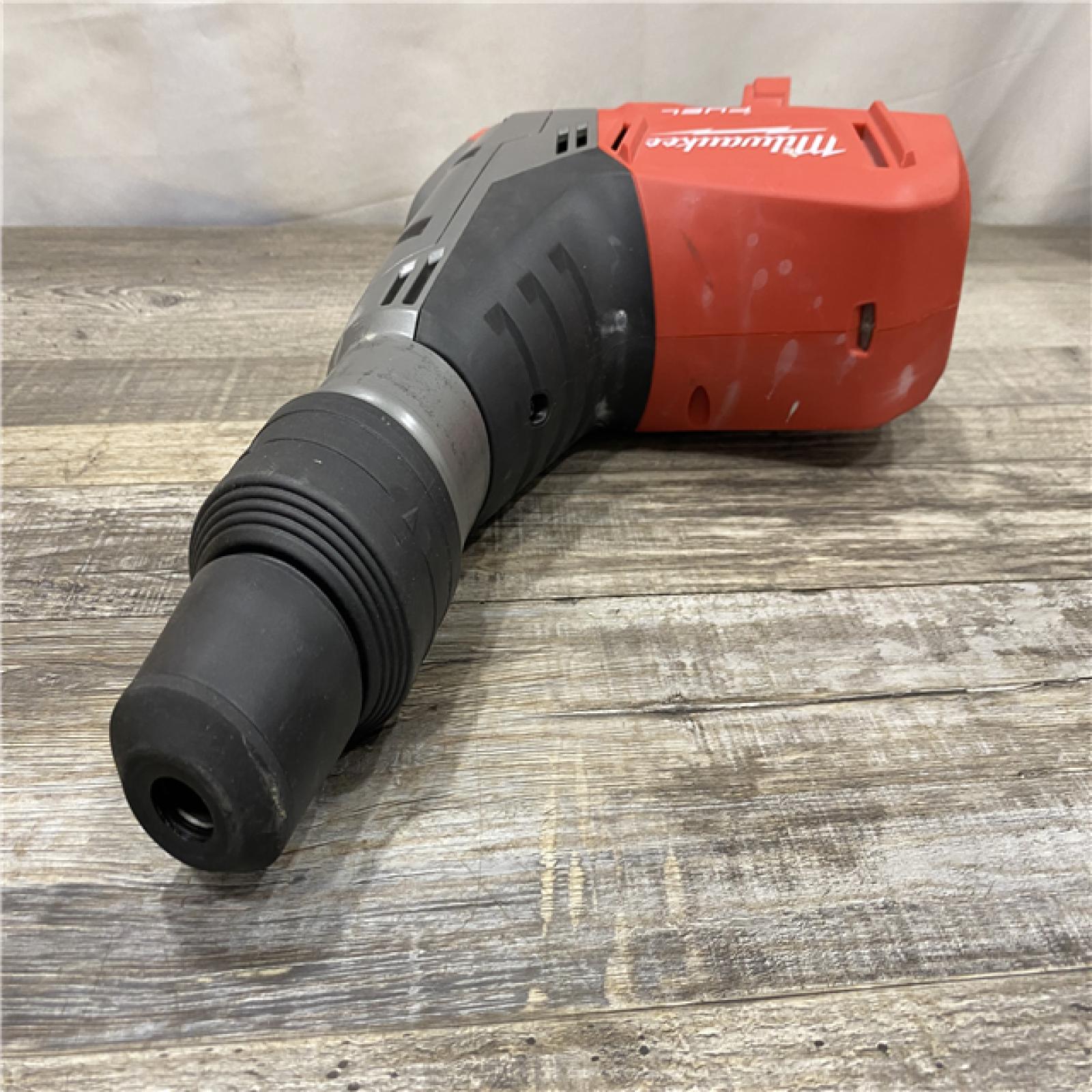 AS-IS Milwaukee FUEL 18V Lithium-Ion Brushless Cordless 1-9/16 in. (Tool-Only)