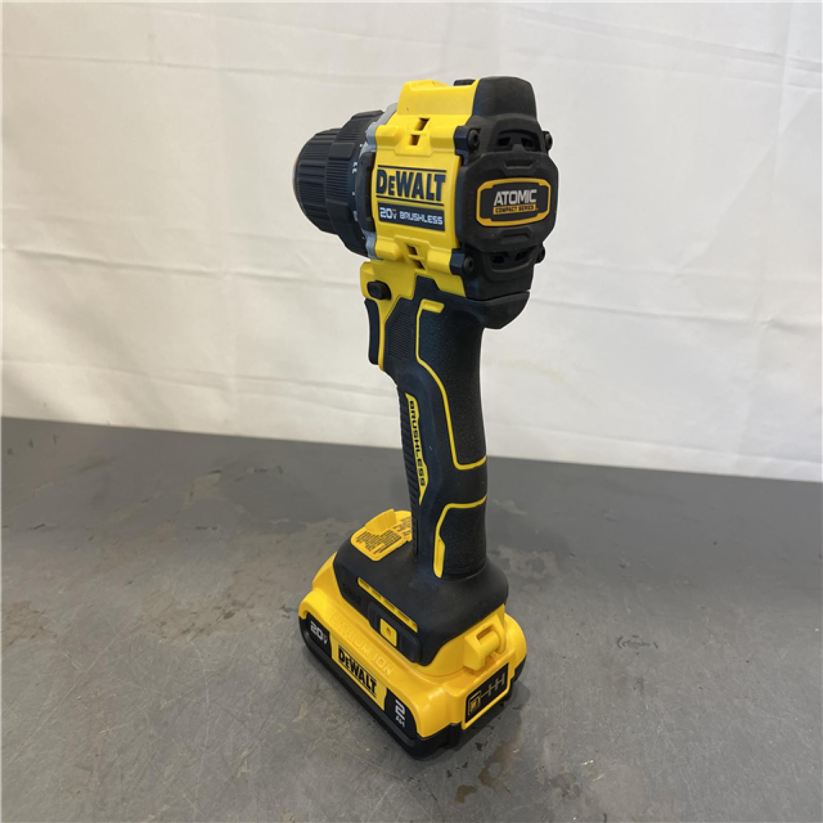 AS-IS - DEWALT ATOMIC 20-Volt Lithium-Ion Cordless Compact 1/2 in. Drill/Driver Kit
