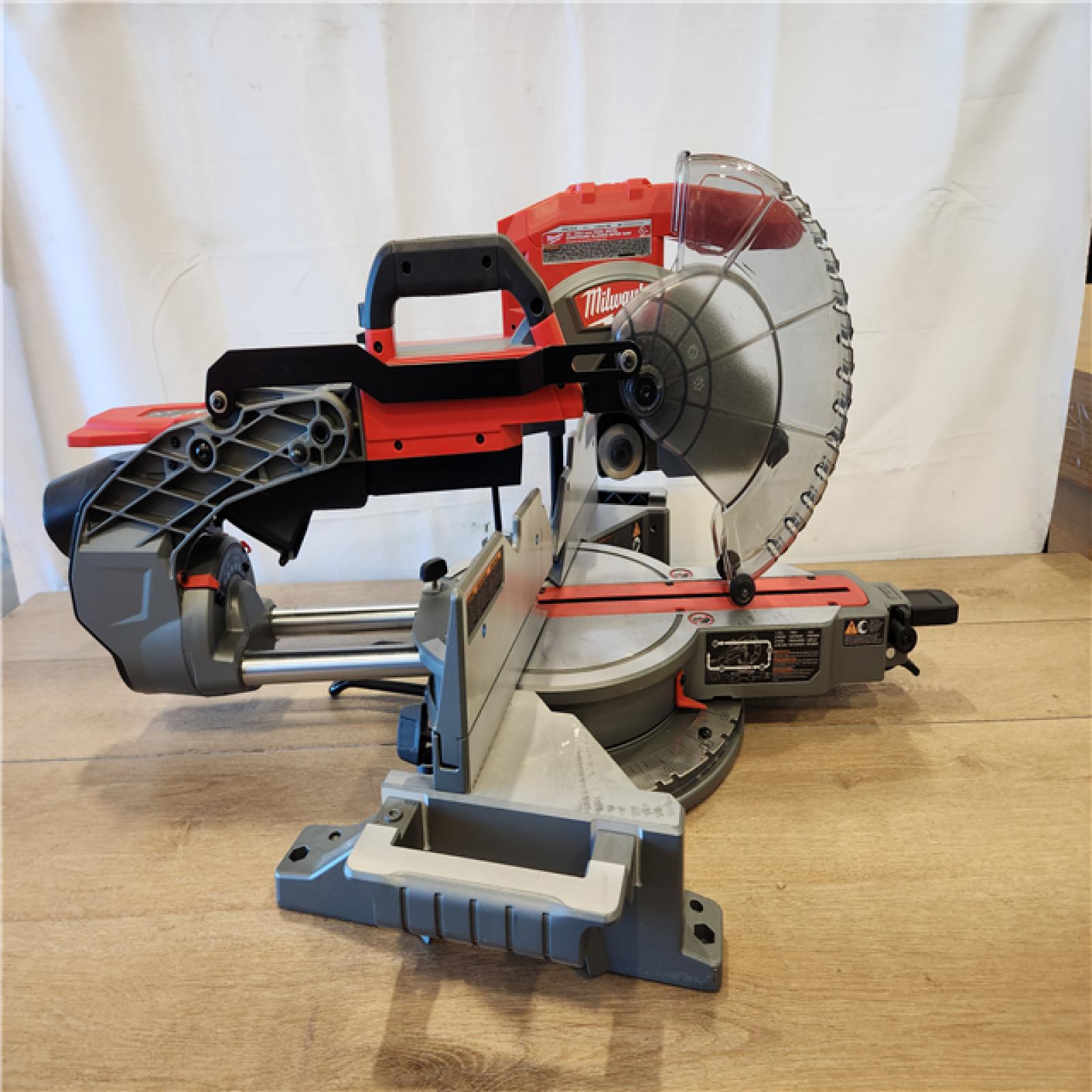 Milwaukee Tool 10 Double Bevel Sliding Miter Saw - 48 (Left) Max