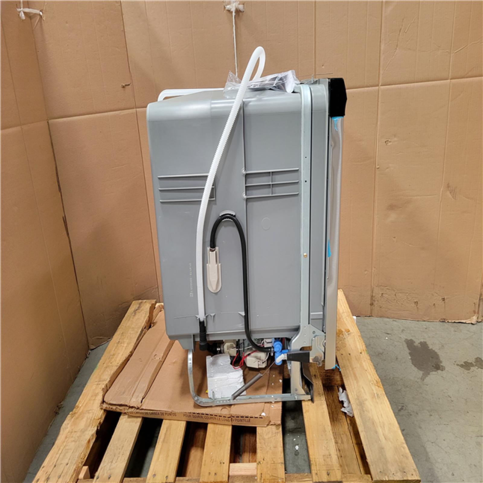 California As-Is Home Improvement Pallet