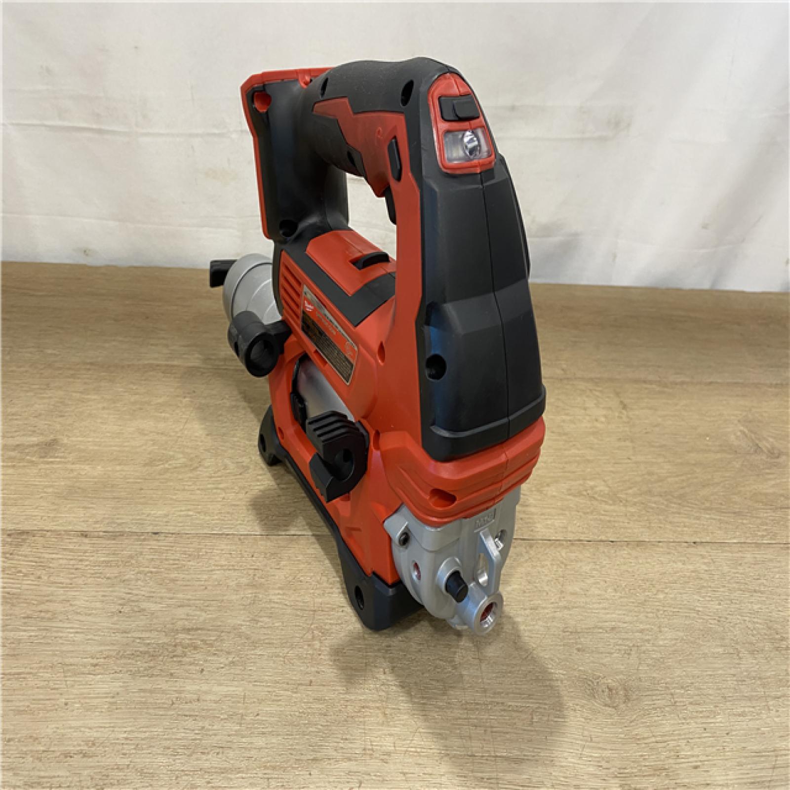 AS-IS Milwaukee 18V Lithium-Ion Cordless Grease Gun 2-Speed (Tool-Only)