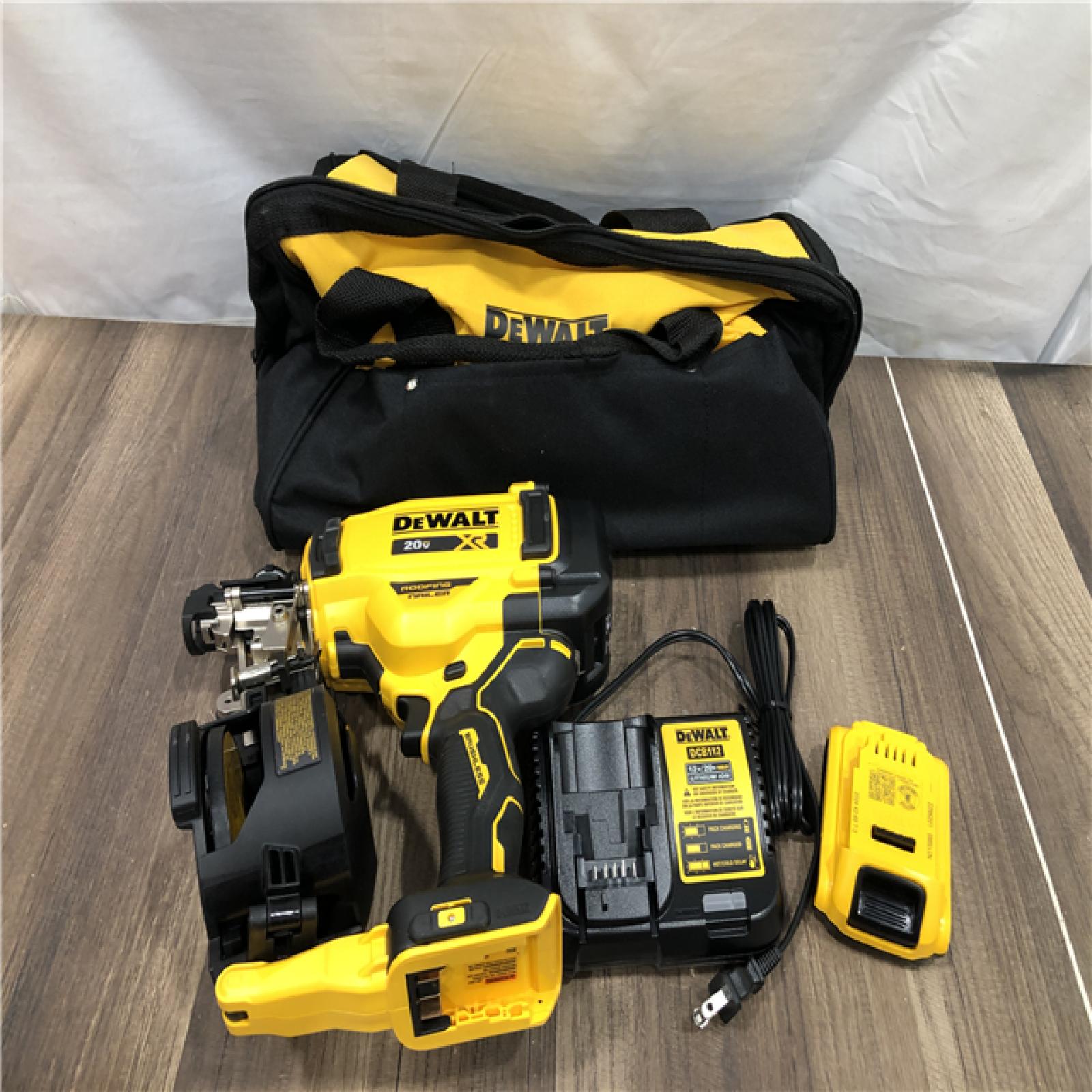 AS-IS DEWALT 20V MAX Lithium-Ion 15-Degree Electric Cordless Roofing Nailer Kit