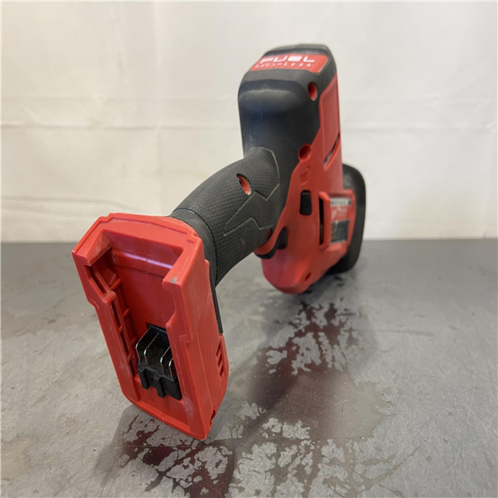 AS-IS - Milwaukee FUEL 18V Lithium-Ion Brushless Cordless HACKZALL Reciprocating Saw