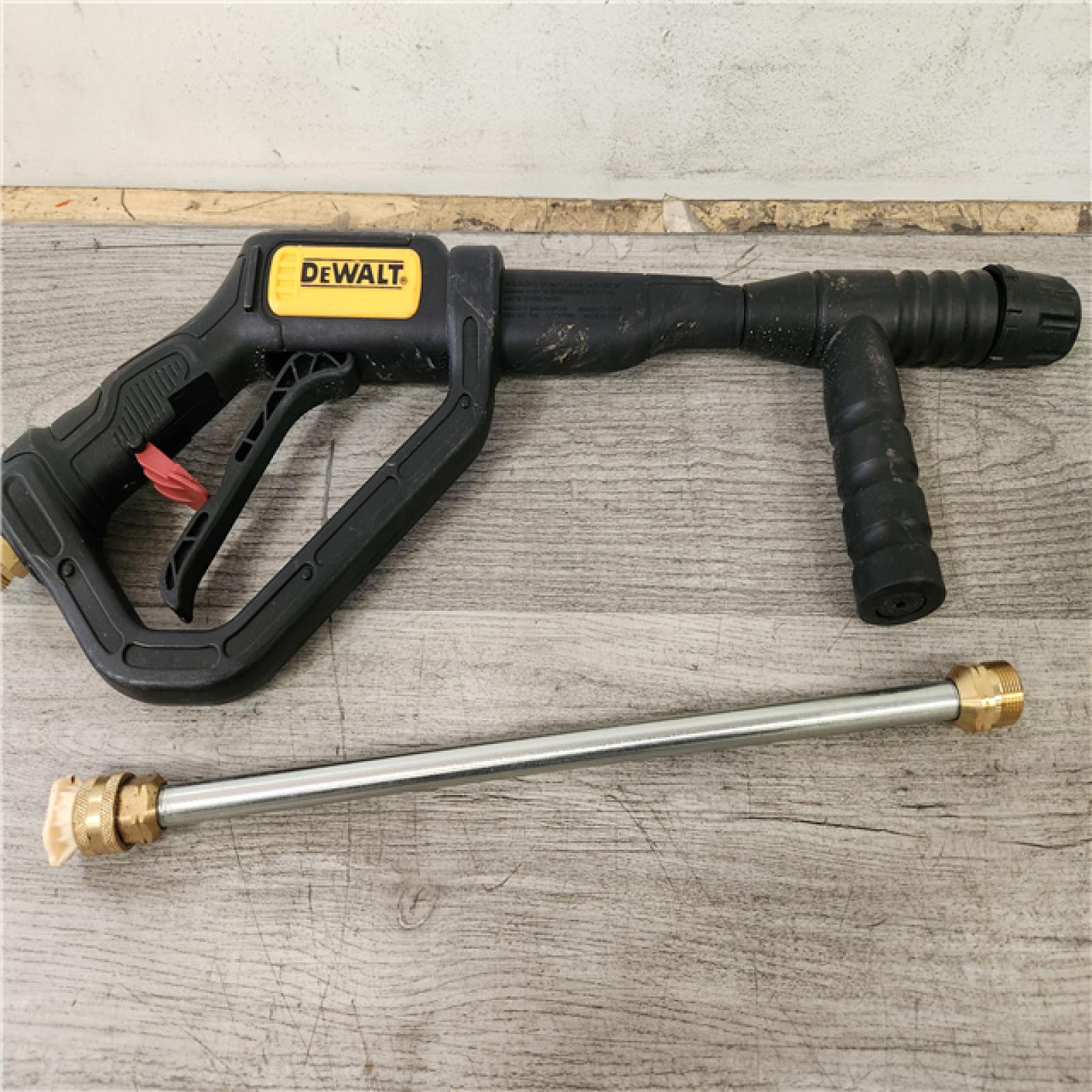 Phoenix NEW DEWALT 3600 PSI 2.5 GPM Cold Water Gas Professional Pressure Washer with HONDA GX200 Engine