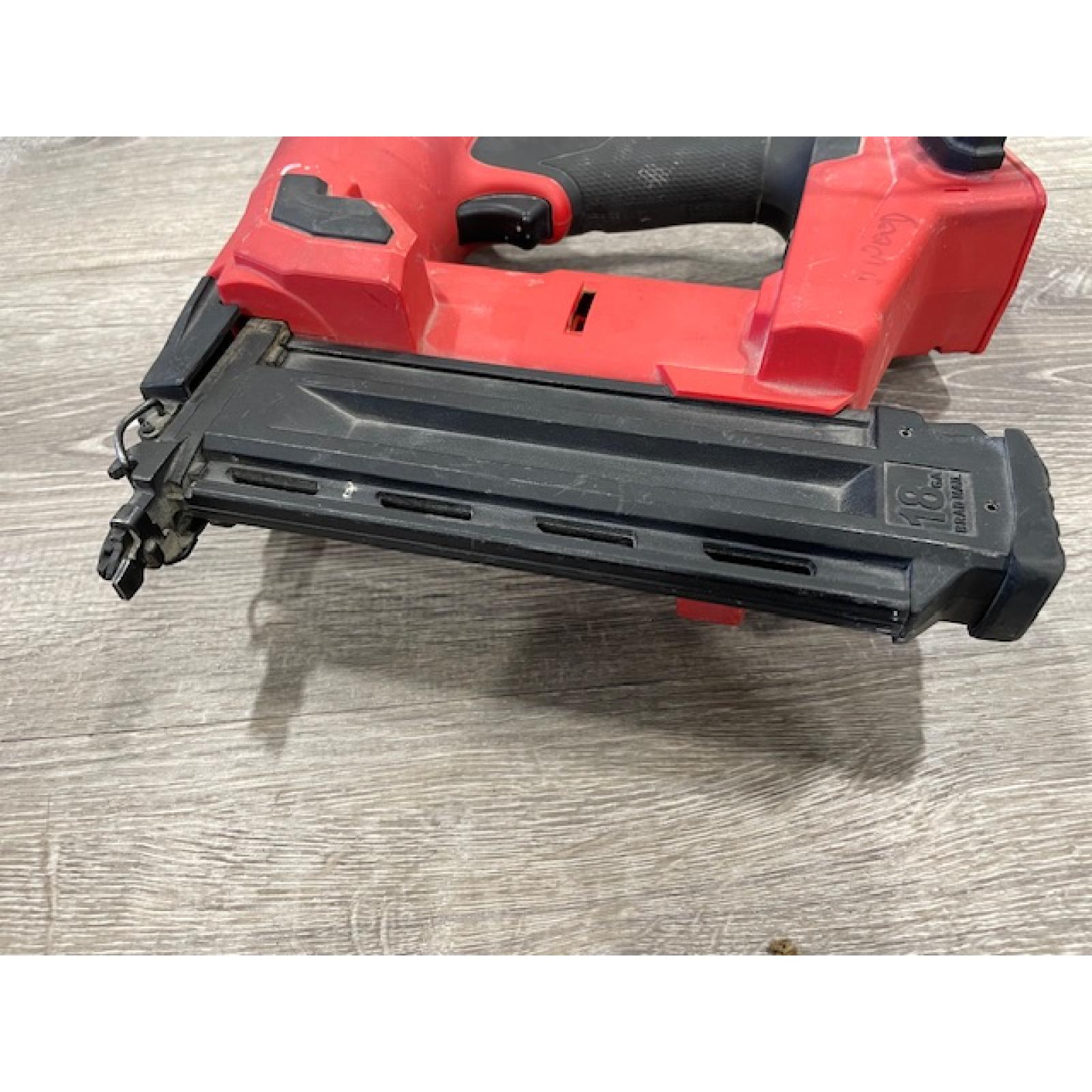 AS-IS Milwaukee FUEL 18-Volt Lithium-Ion Brushless Cordless Gen II 18-Gauge Brad Nailer (Tool-Only)