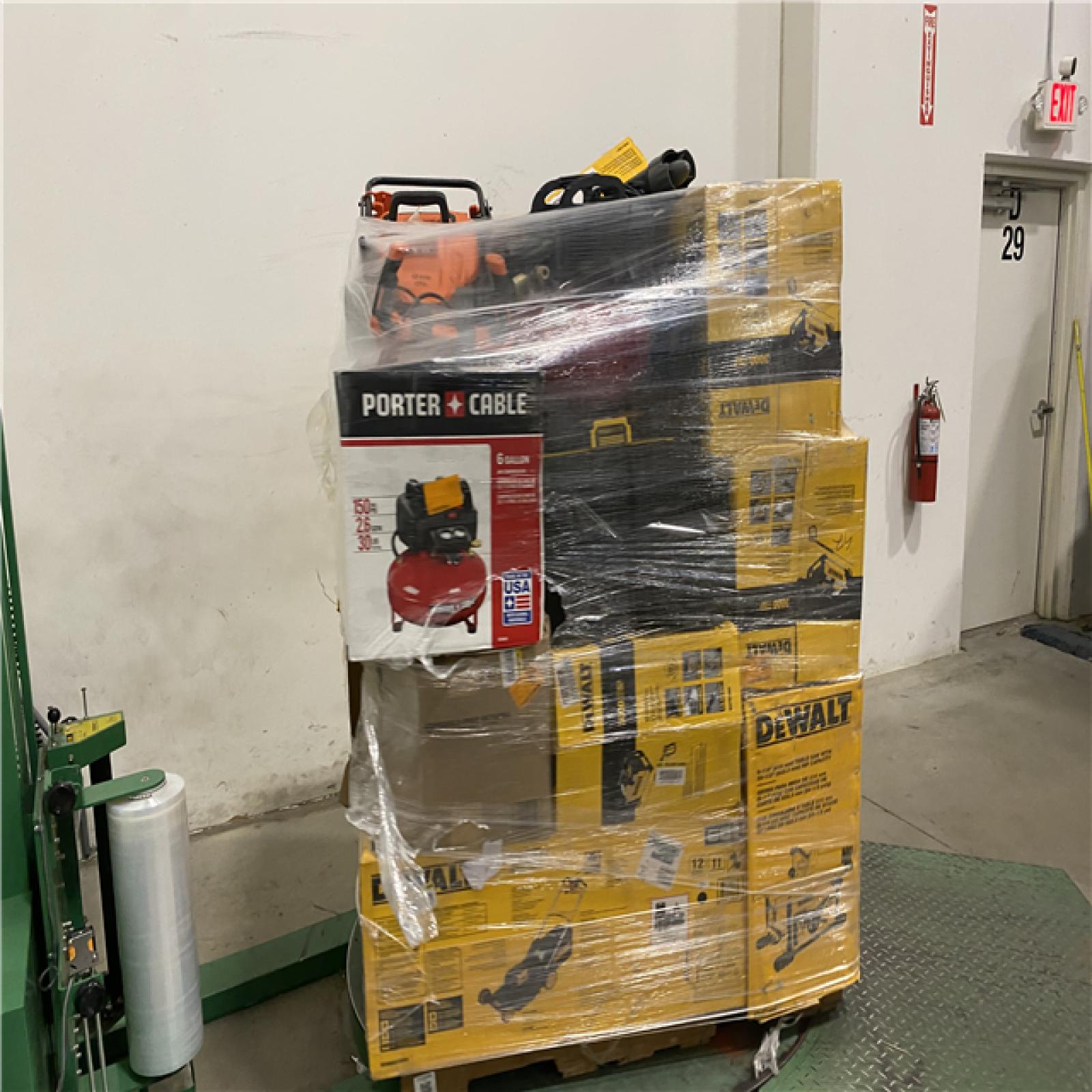 Dallas Location - As-Is DEWALT Tool Pallet