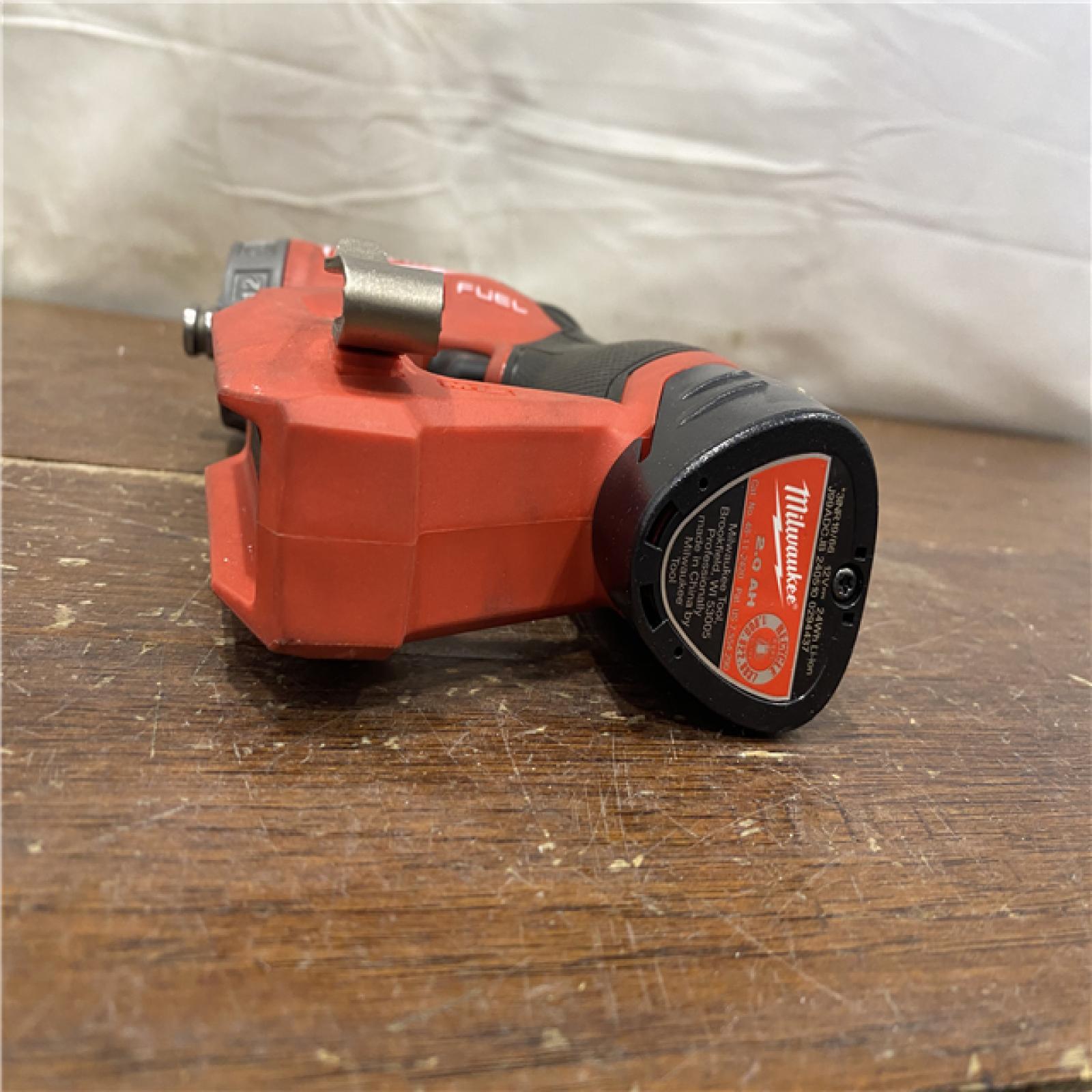 AS-IS Milwaukee 2505-22 M12 FUEL Lithium-Ion 3/8 in. Cordless Installation Drill Driver Kit (2 Ah)