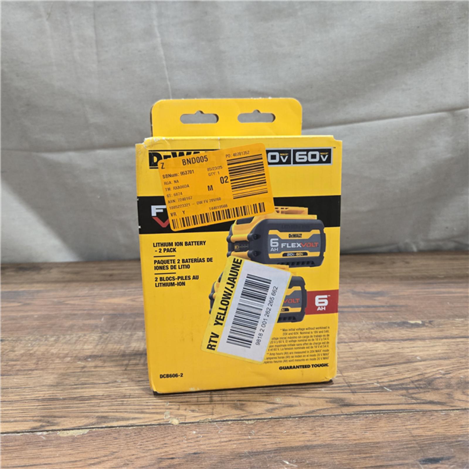 NEW DEWALT FLEXVOLT 20V/60V MAX Lithium-Ion 6.0Ah Battery Pack (2 Pack)