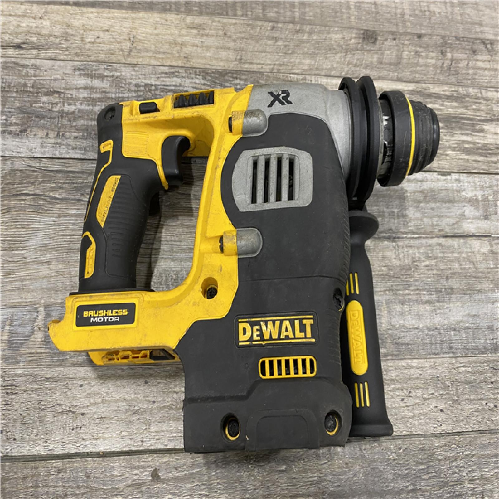 AS-IS DEWALT 20V MAX XR Cordless Brushless 1 in. SDS Plus L-Shape Rotary Hammer (Tool Only)