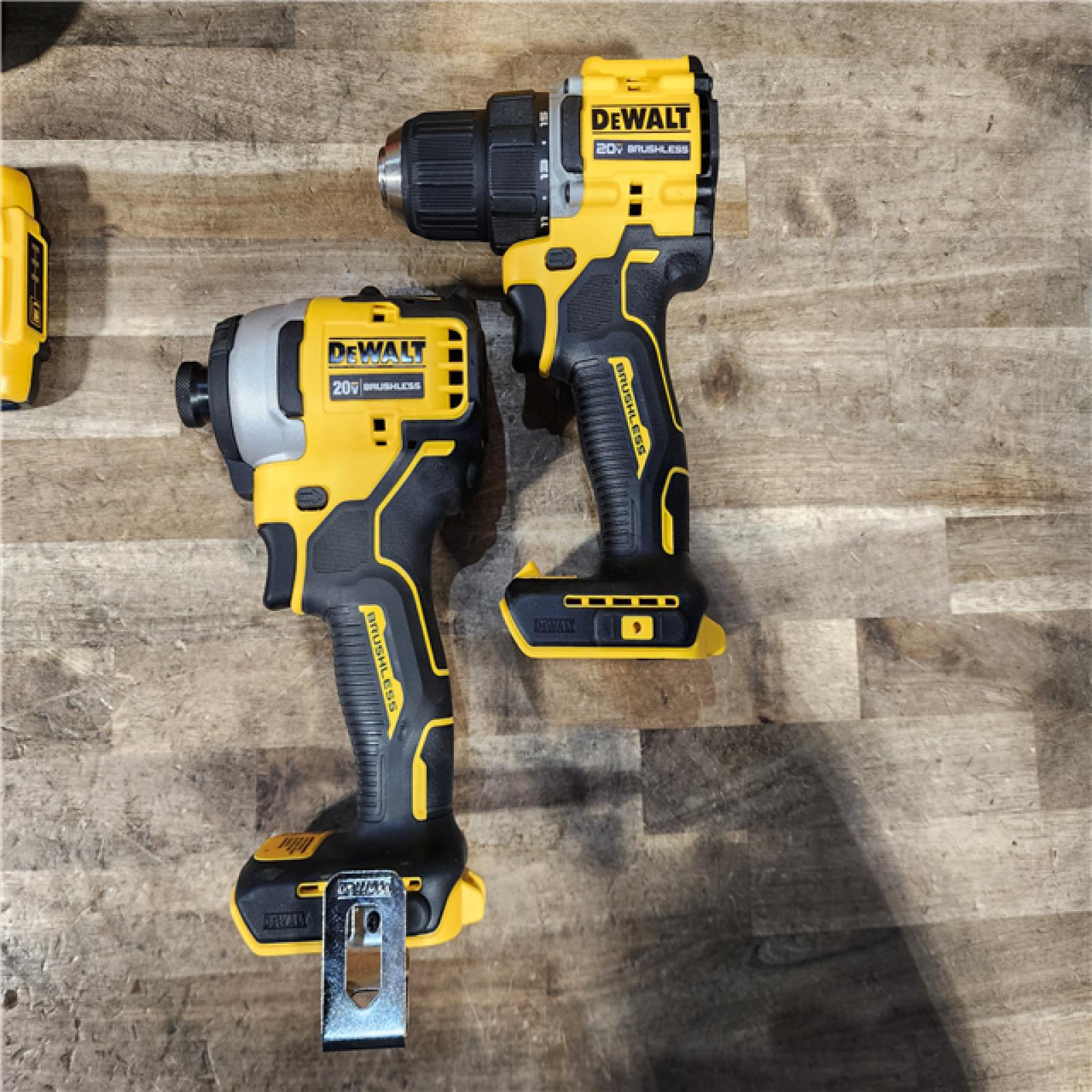 HOUSTON LOCATION - AS-IS DEWALT ATOMIC 20-Volt MAX Lithium-Ion Cordless Combo Kit