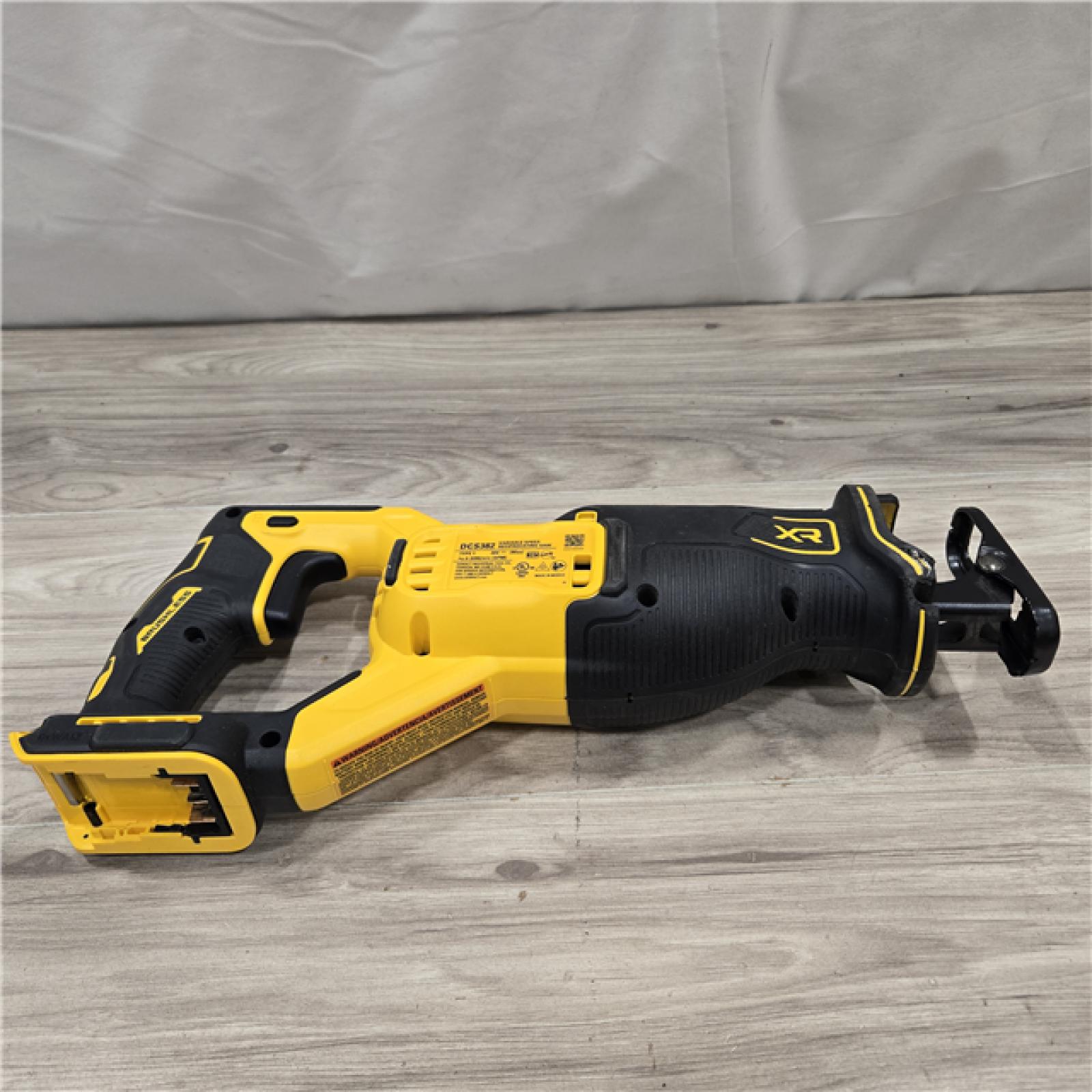 AS-IS DEWALT 20V MAX XR Cordless Reciprocating Saw (Tool Only)