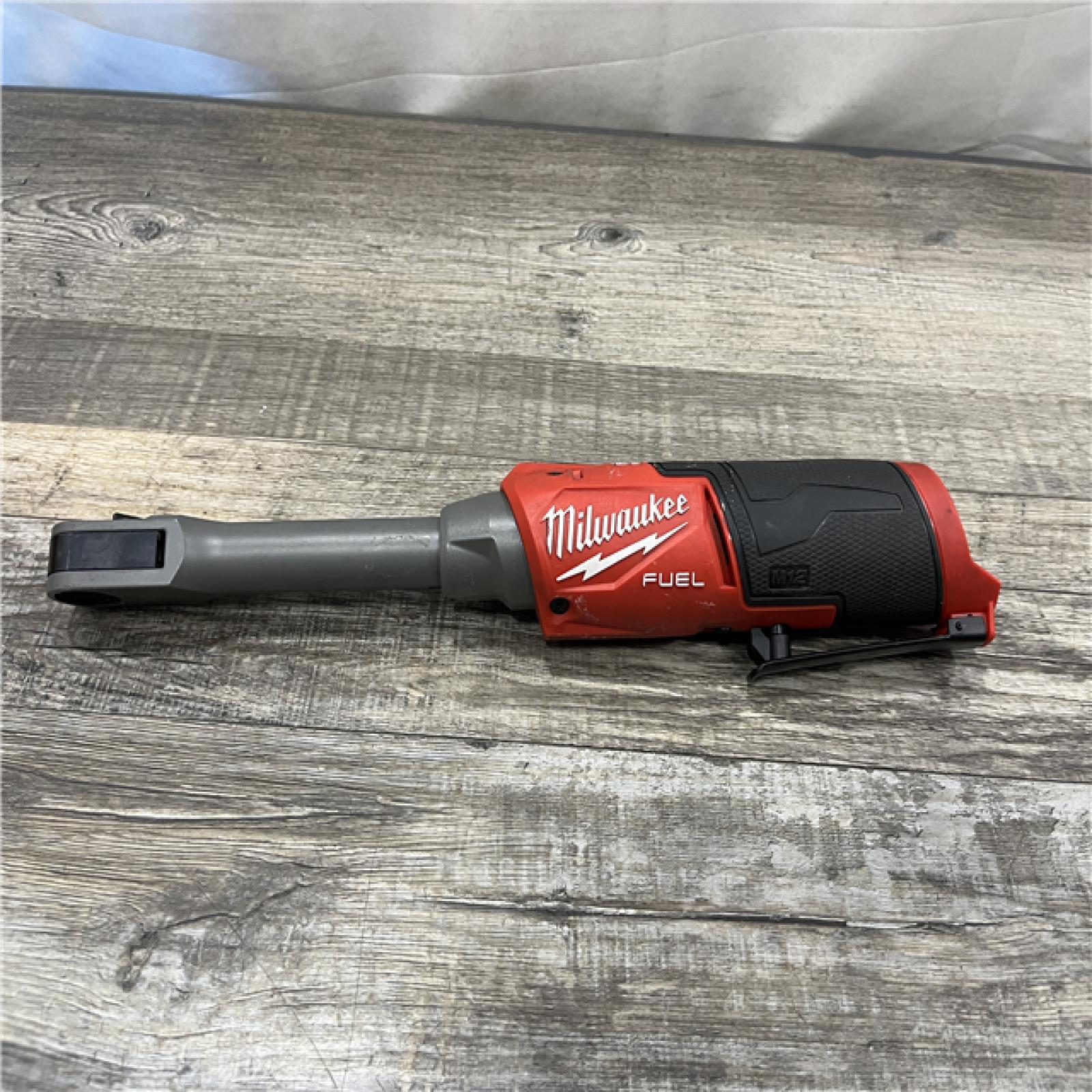 AS-IS Milwaukee FUEL INSIDER 12V Lithium-Ion Brushless Cordless 1/4 in. - 3/8 in. Extended Reach Box Ratchet (Tool-Only)