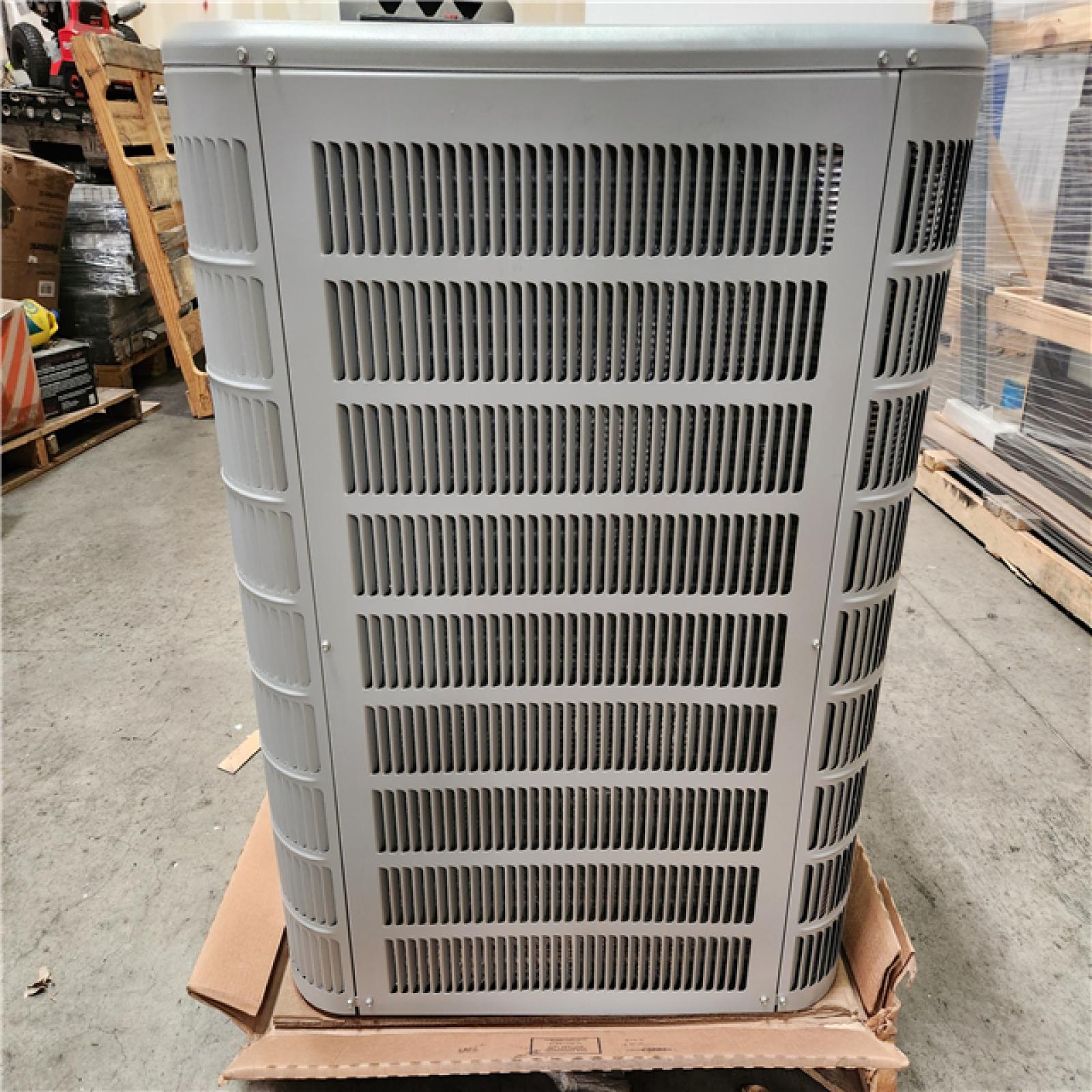 Phoenix Location NEW HVAC 4 Ton 15 SEER MrCool Signature Central Heat Pump Condenser