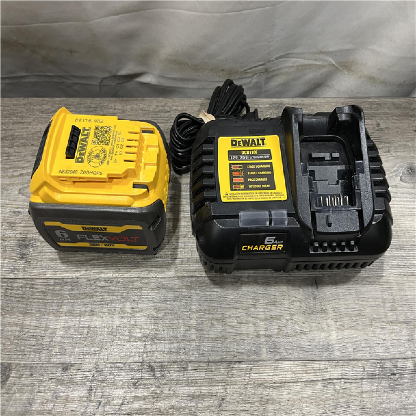 AS-IS DEWALT FLEXVOLT 20V/60V MAX Lithium-Ion 6.0Ah Battery Pack Kit