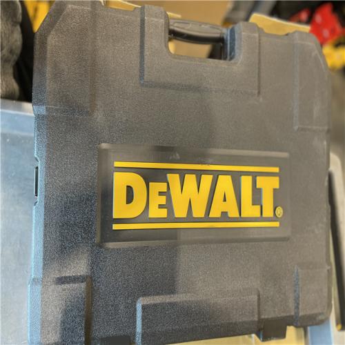 AS-IS - DeWalt Mechanics Tool Set (264-Piece)