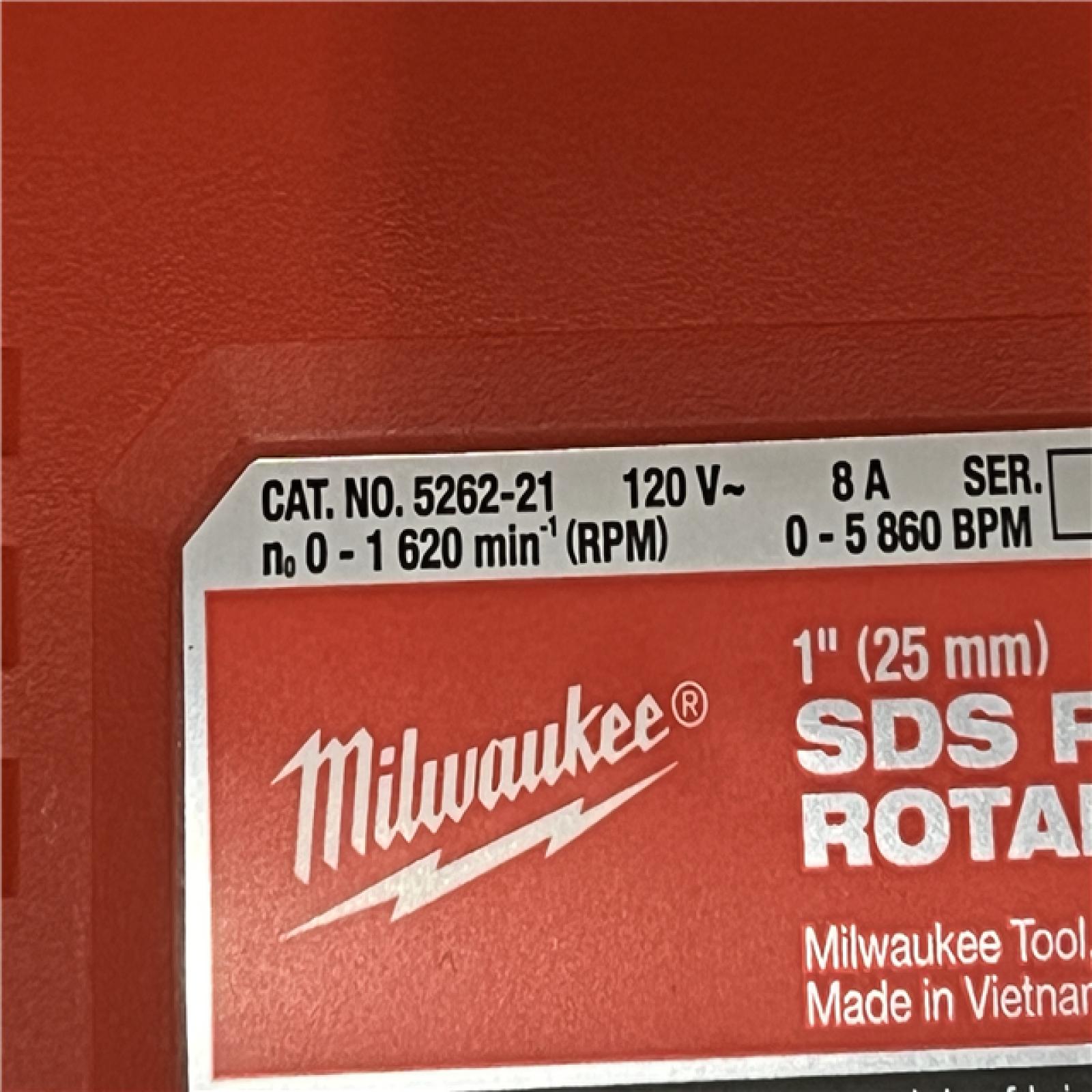 AS-IS Milwaukee 8 Amp Corded 1 in. SDS D-Handle Rotary Hammer