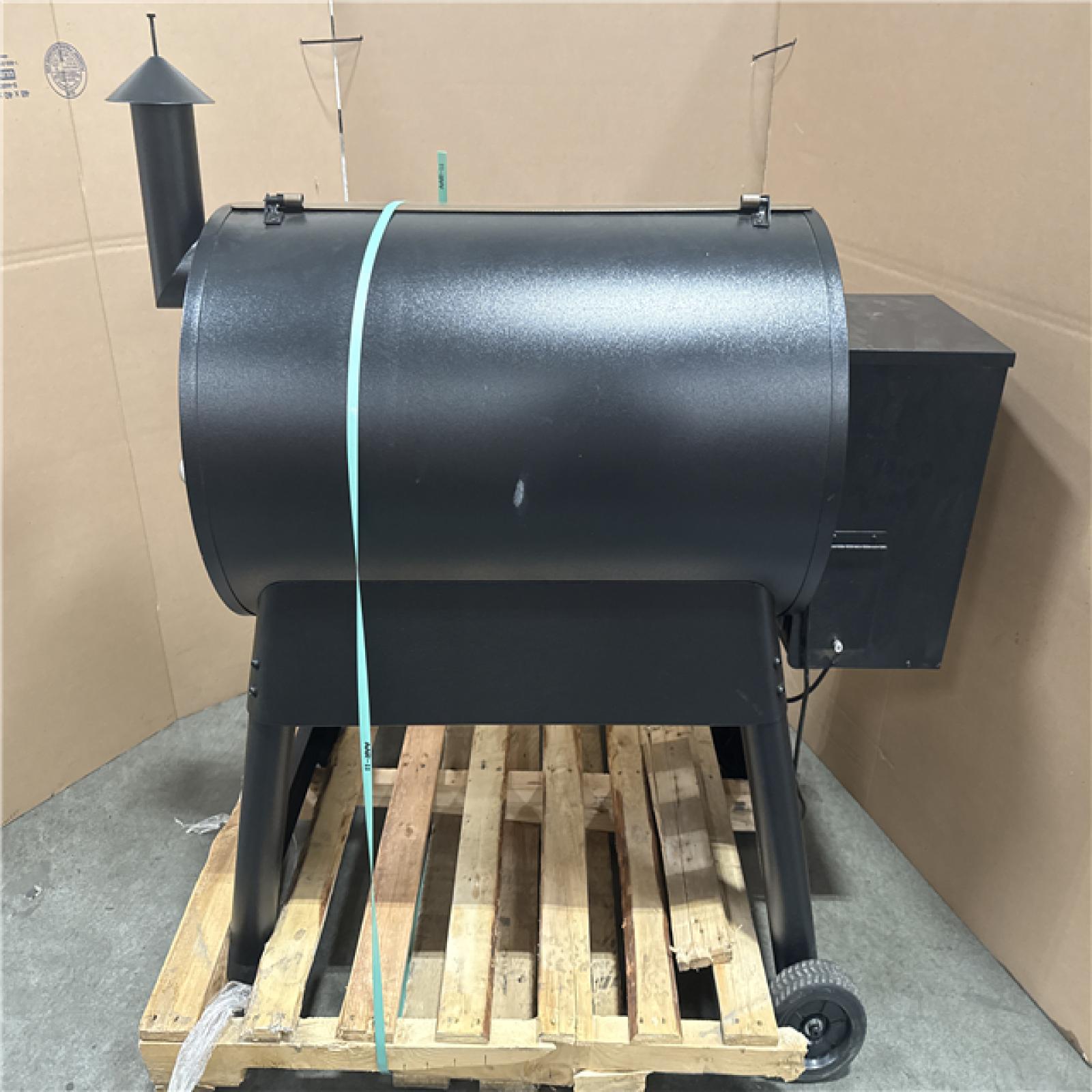 CALIFORNIA AS IS TRAEGER PRO 34 HOME IMPROVEMENT PALLET