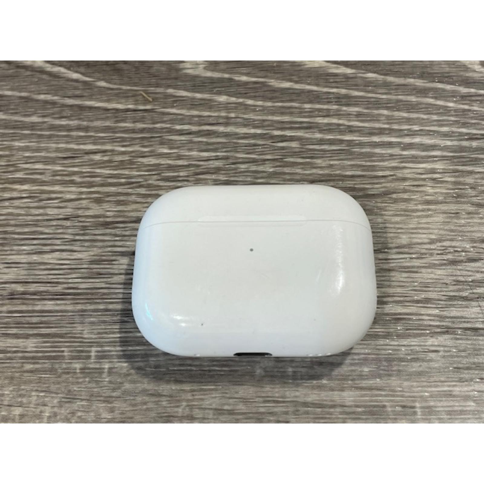 AS-IS Apple AirPods Pro 2 With MagSafe Charging Case (USB-C)
