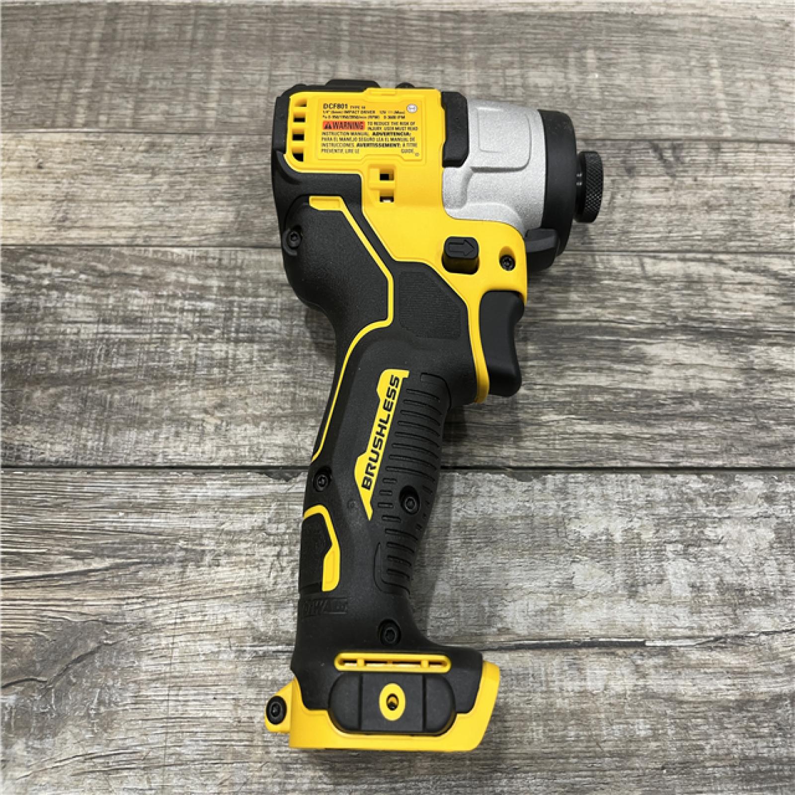 AS-IS DEWALT XTREME 12V MAX Li-Ion 1/4 in. Impact Driver Kit