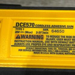 AS-IS DEWALT 20V MAX Cordless 29 oz / 600 ml Adhesive Gun (Tool Only)
