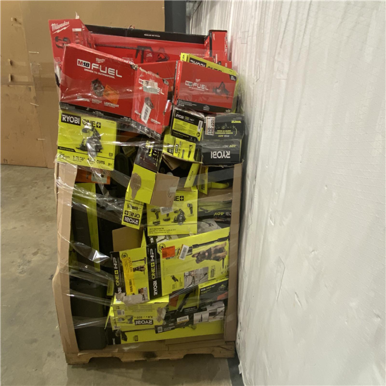 Houston Location AS IS - Tool Pallet