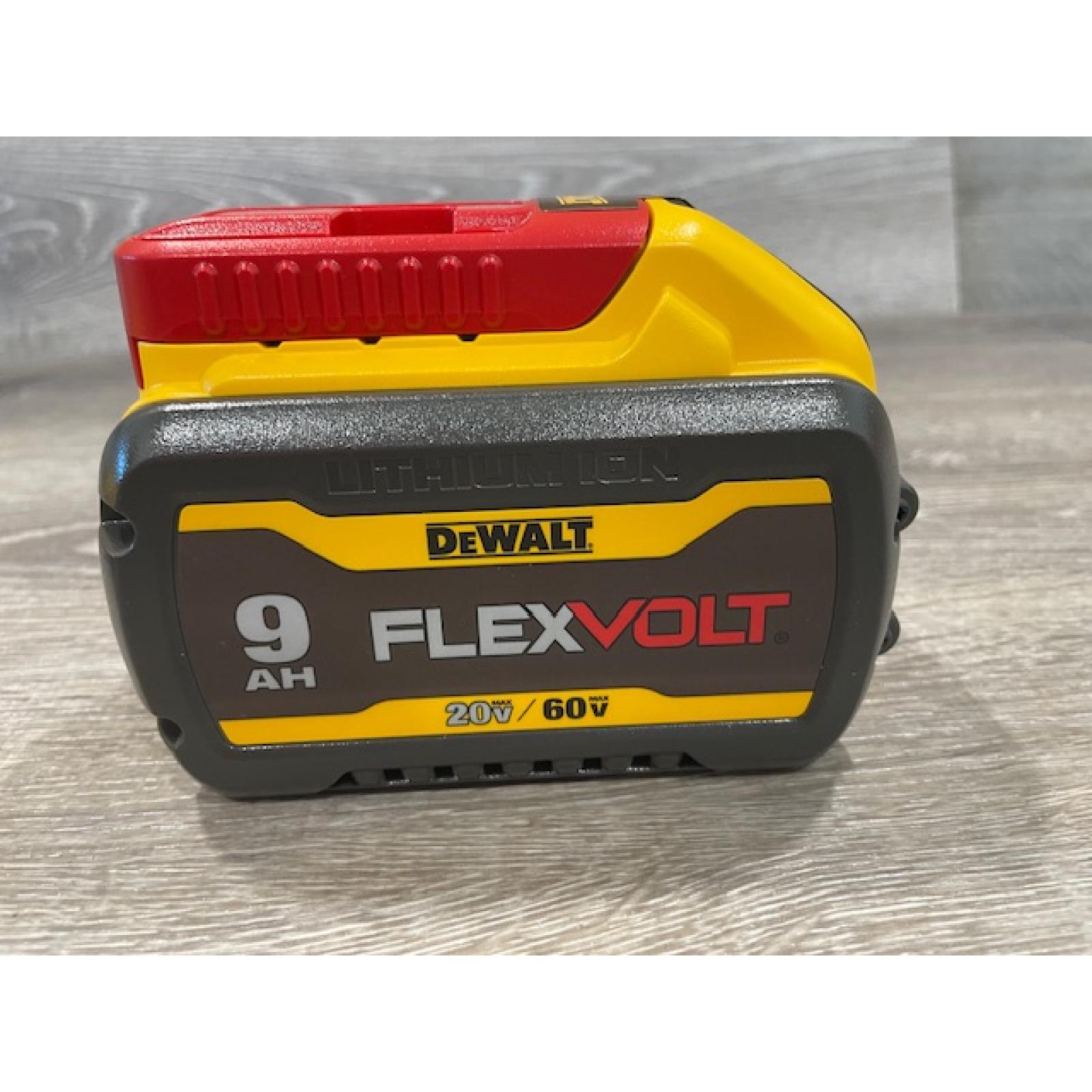 AS-IS DEWALT 20V/60V MAX FLEXVOLT Lithium-Ion 9.0Ah Battery and Charger Starter Kit