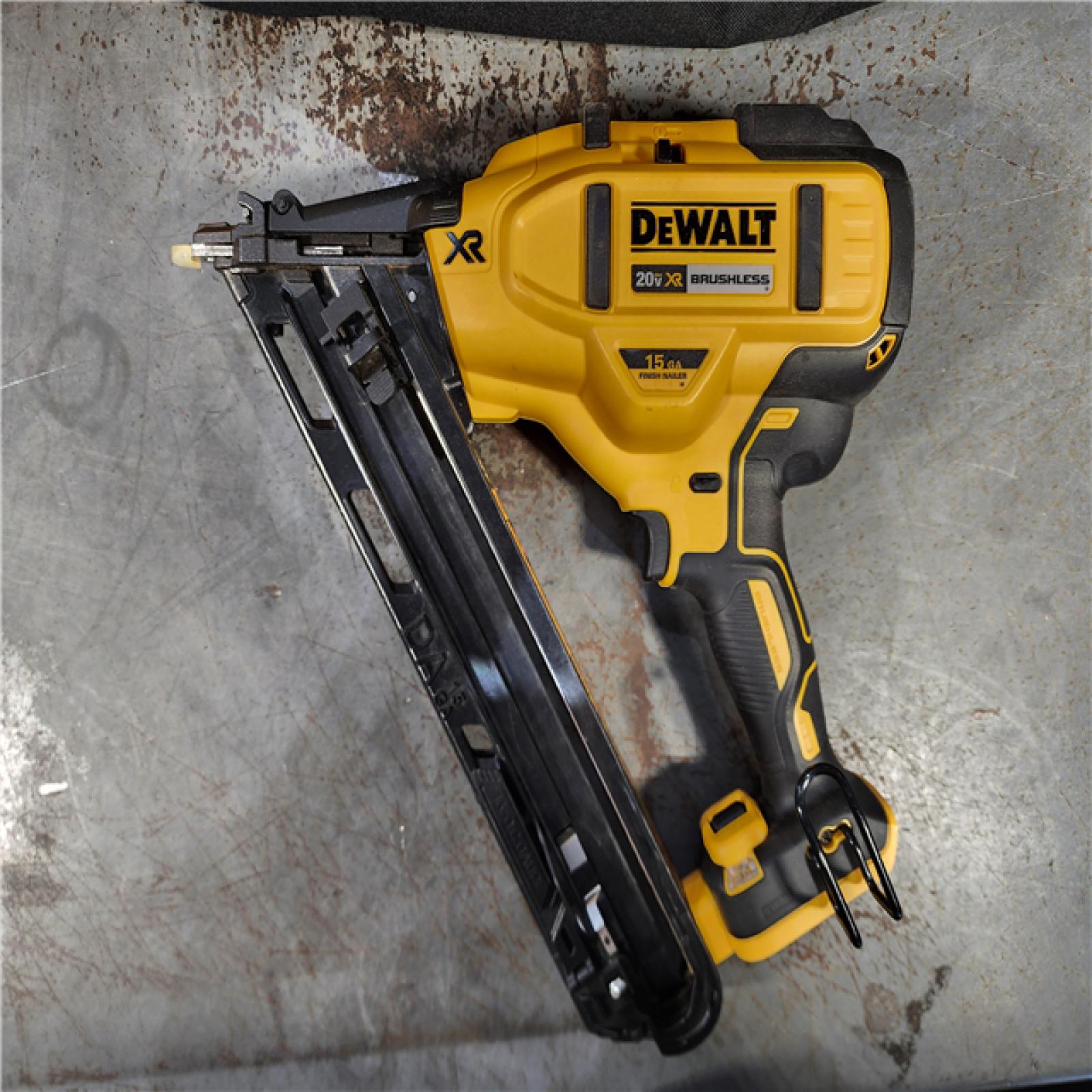 HOUSTON LOCATION - AS-IS DEWALT 20V MAX XR 15 Ga. Cordless 34 Deg Nailer 20 V