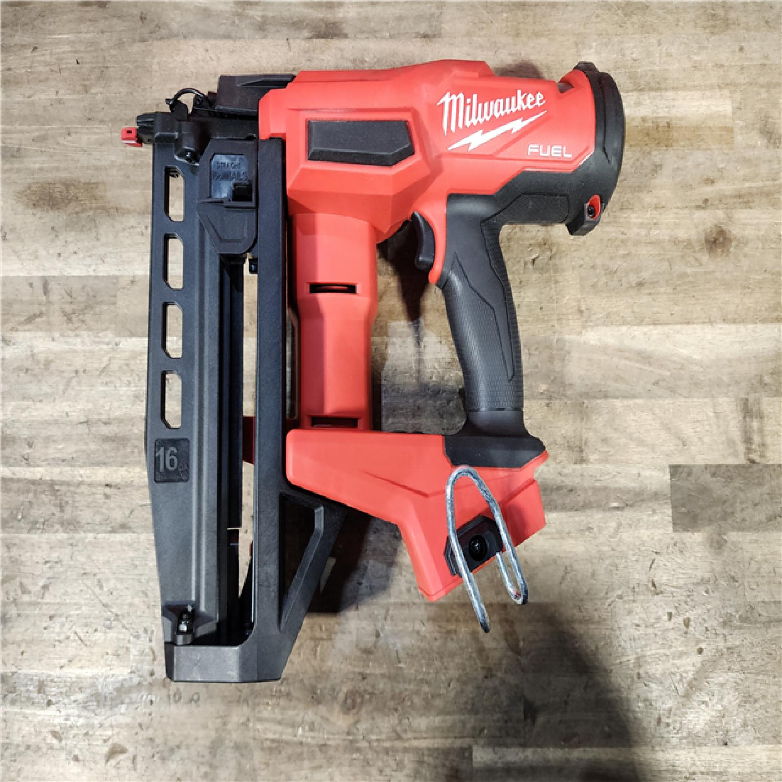 HOUSTON LOCATION - AS-IS Milwaukee Tool Cordless Finish Nail Gun 18 V 3020-20
