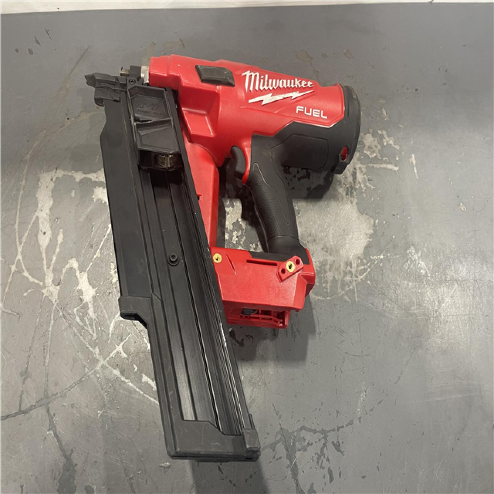 AS-IS- Milwaukee M18 FUEL 3-1/2 in. 18V 21-Degree Lithium-Ion Brushless Cordless Framing Nailer (Tool-Only)