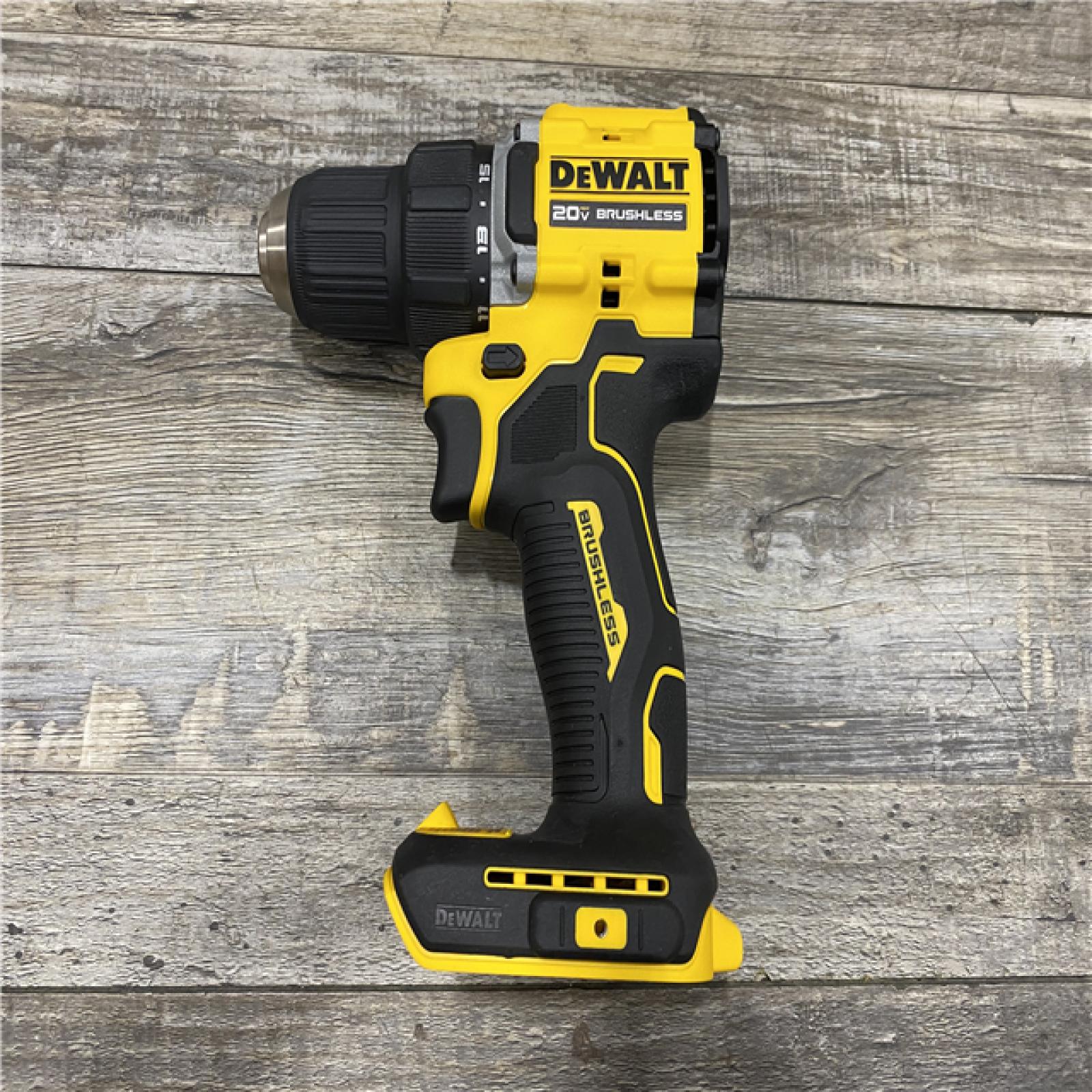 AS-IS DEWALT Atomic 20V Lithium-Ion Cordless Compact 1/2 in. Drill/Driver Kit