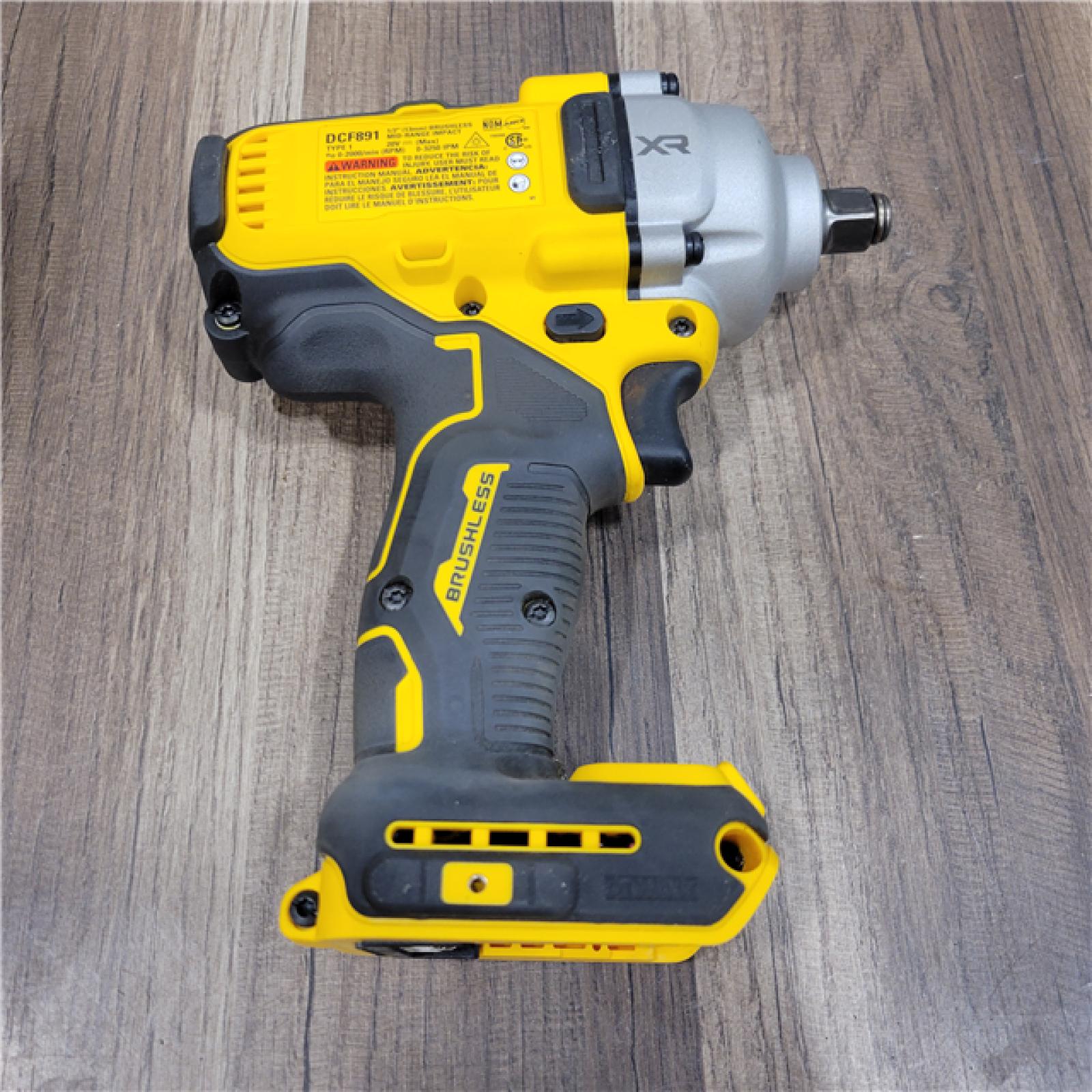 GOOD  DeWalt 20V MAX 1/2 in. Cordless Brushless Mid-Range Impact Wrench Tool Only