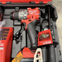 LIKE NEW - Milwaukee FUEL 18V Lithium-Ion Brushless Cordless 1/2 in. Drill/Driver Kit