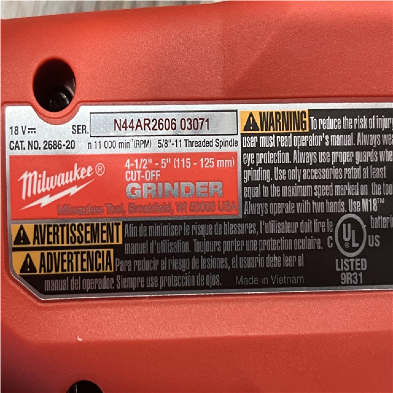 AS-IS Milwaukee 18-Volt Lithium-Ion Cordless (6-Tool) Combo Kit