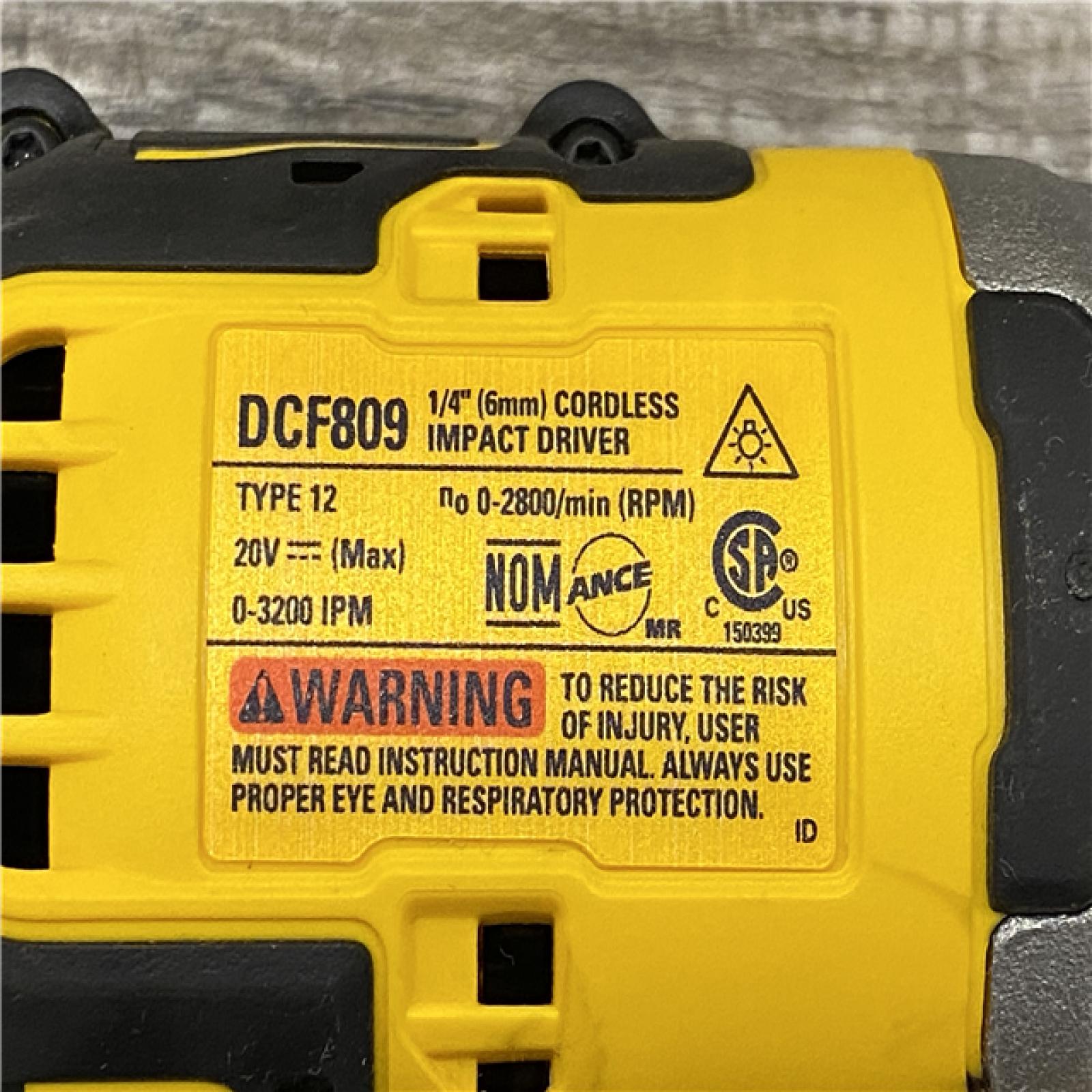 AS-IS DEWALT Atomic 20V Max Lithium-Ion Brushless Cordless Compact 1/4 in. Impact Driver Kit