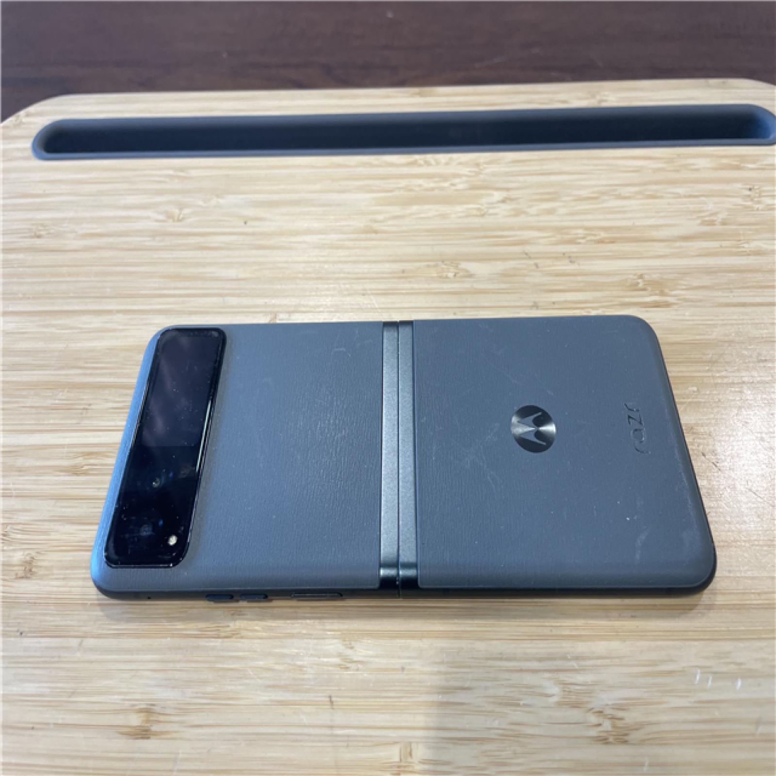 AS-IS Motorola Razr 2023 128gb Green/gray