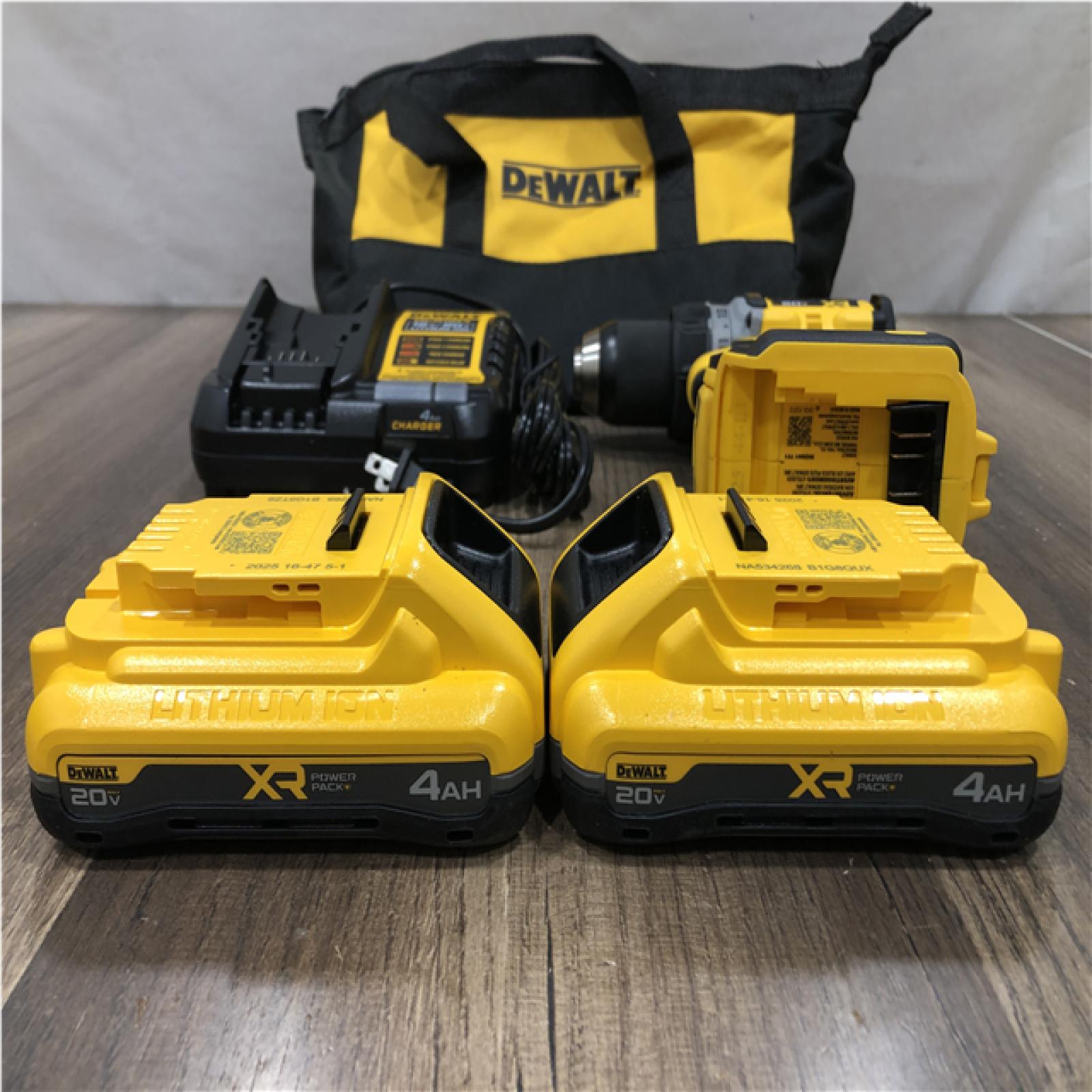 AS-IS DEWALT 20V XR Lithium-Ion Cordless Brushless 1/2 in. Drill/Driver Kit
