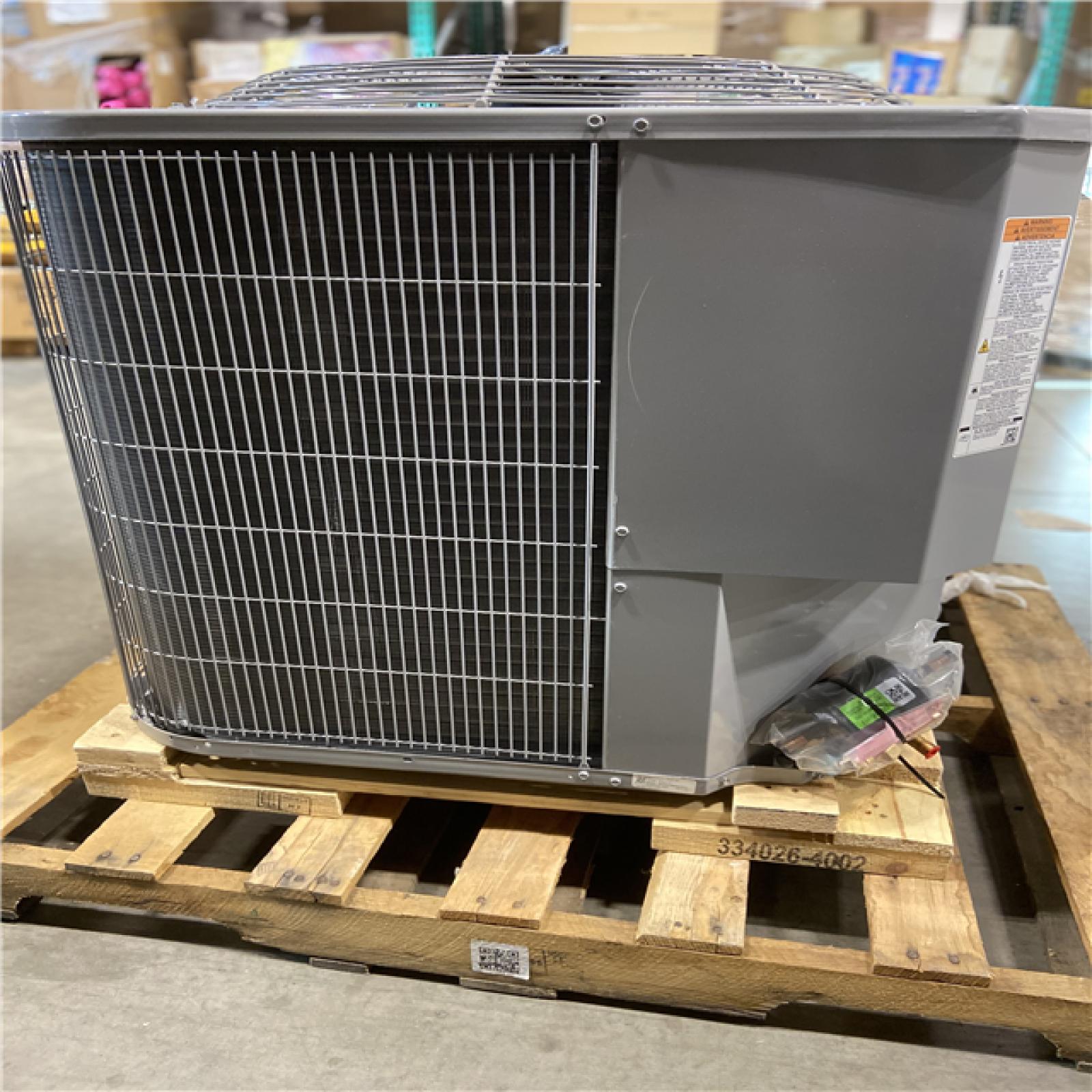 DALLAS LOCATION - Smartcomfort® by Carrier 2 Ton 14.3 Seer2 Heat Pump