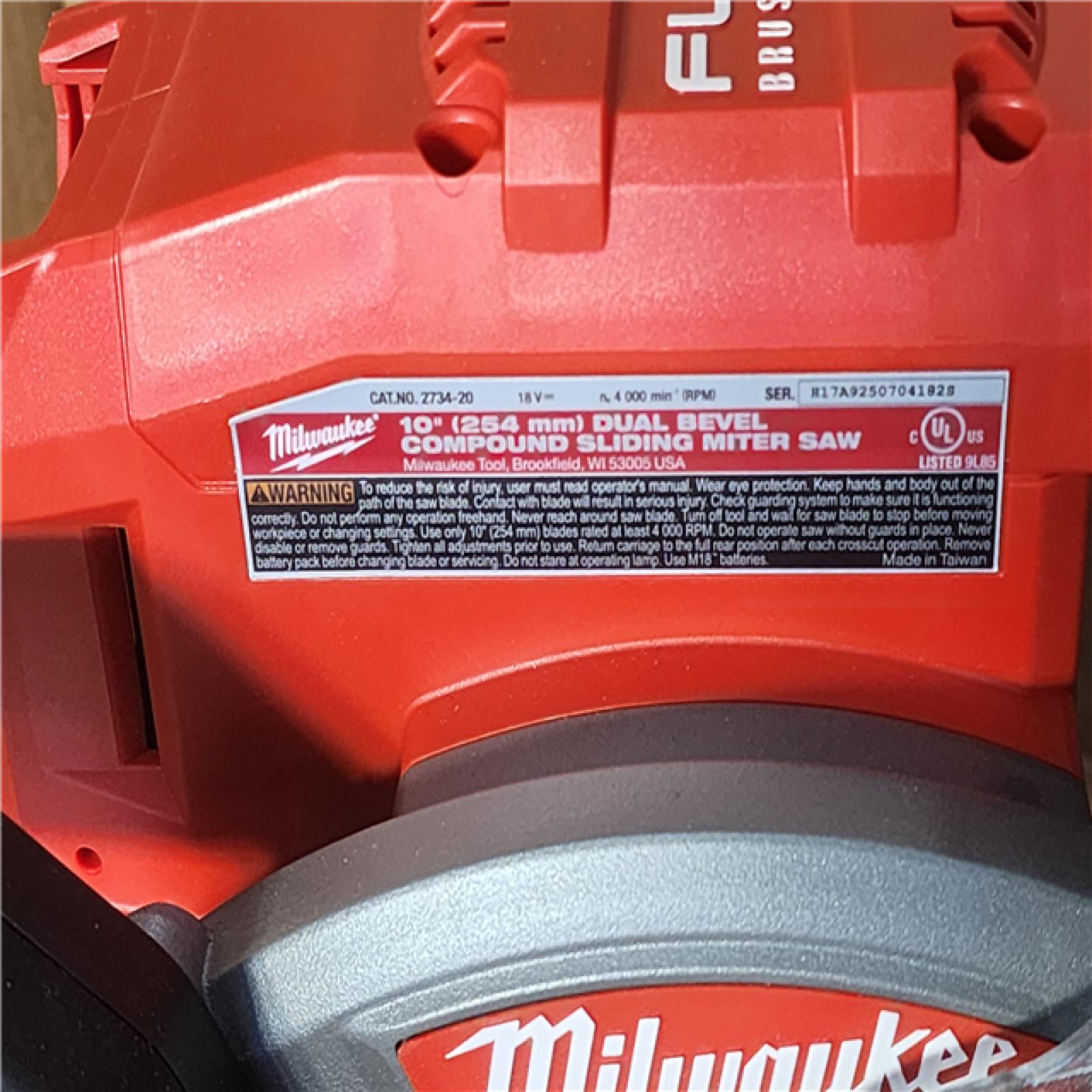 HOUSTON LOCATION - AS-IS (APPEARS LIKE NEW) M18 FUEL 18V 10 in. Lithium-Ion Brushless Cordless Dual Bevel Sliding Compound Miter Saw Kit with One 8.0 Ah Battery